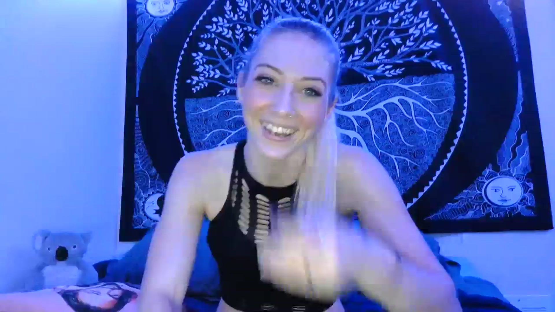 Gallery image thumbnail from Leeleigh1's myfreecams stream on, 01/01/2024, 01:21 image 8 of 20