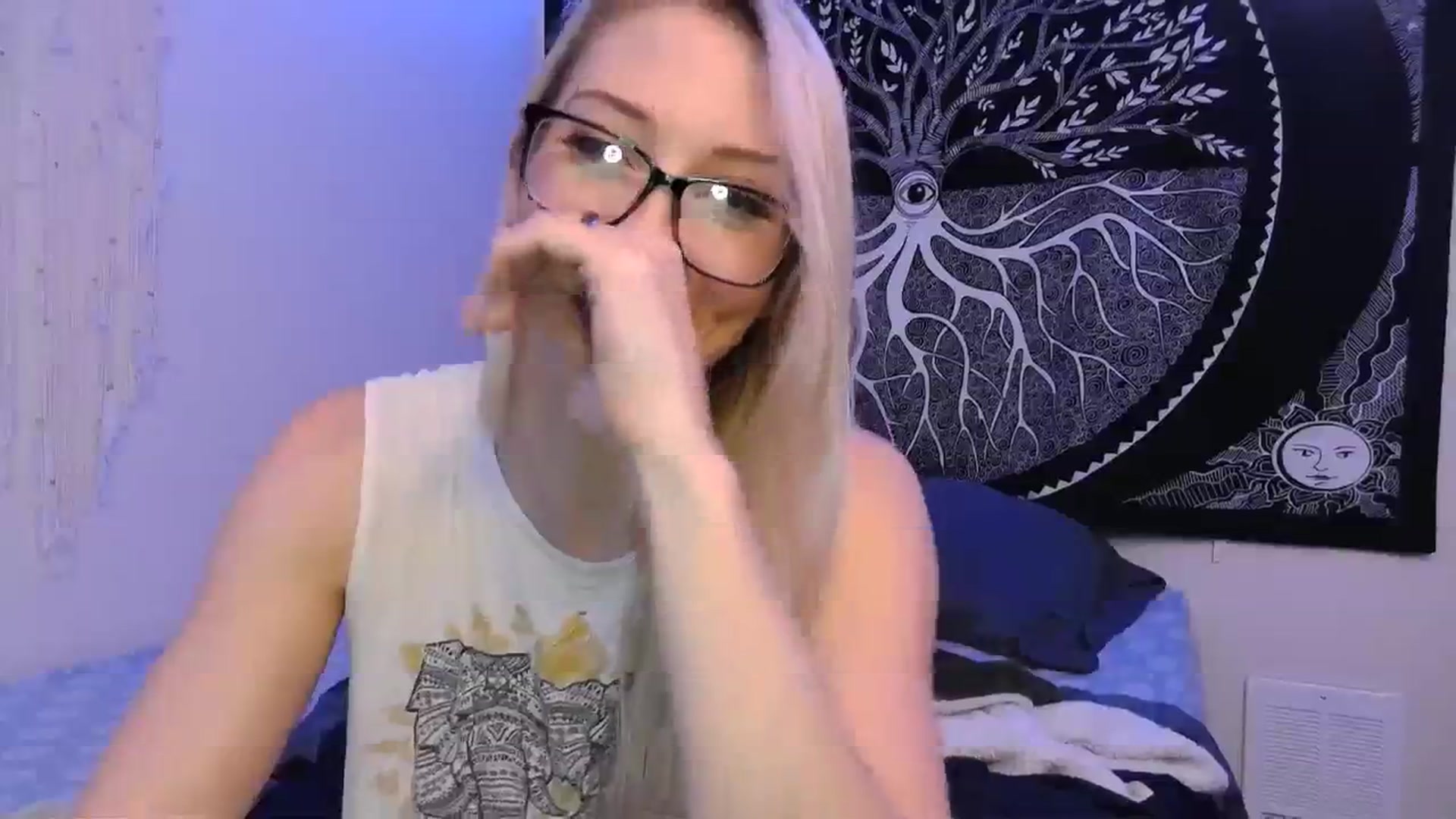 Gallery image thumbnail from Leeleigh1's myfreecams stream on, 01/05/2024, 05:08 image 13 of 20