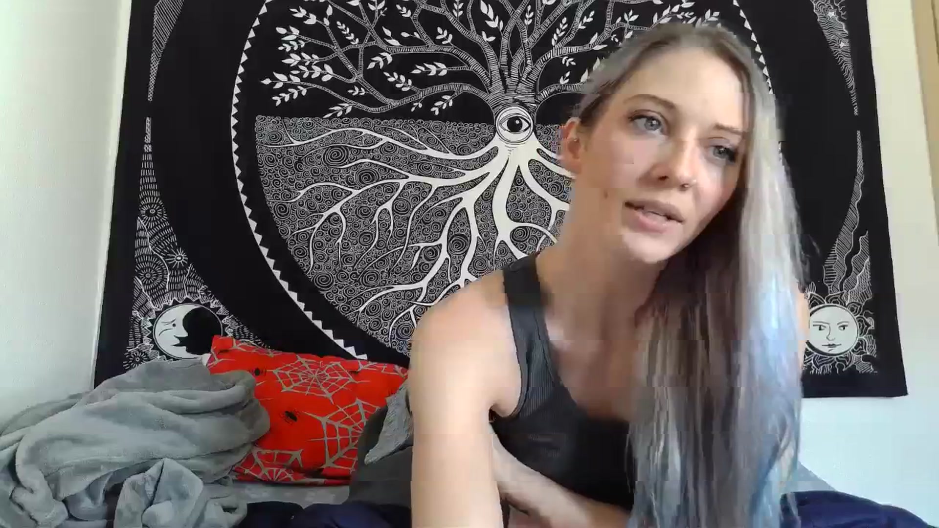 Gallery image thumbnail from Leeleigh1's myfreecams stream on, 01/25/2024, 19:49 image 5 of 20
