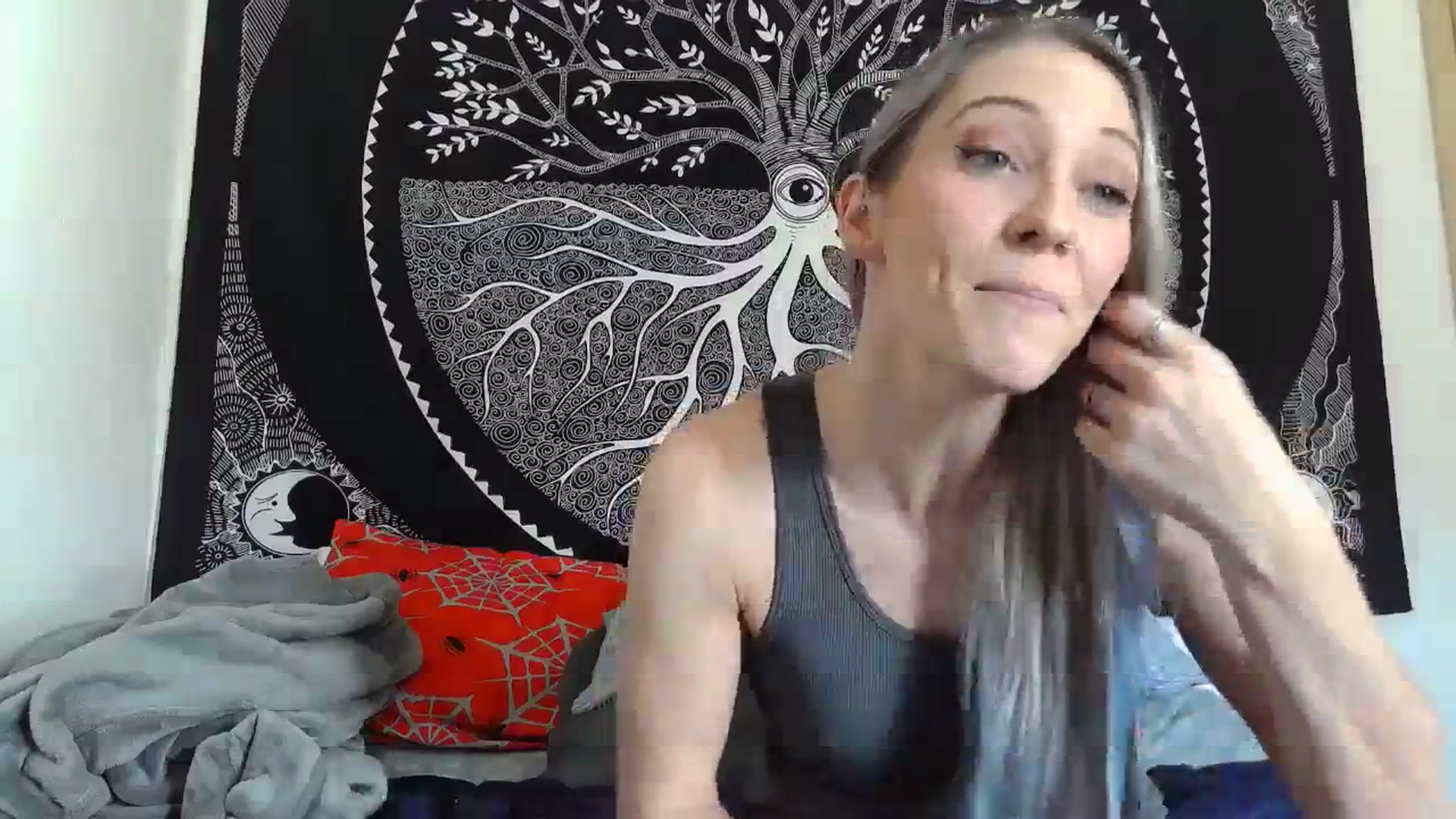 Gallery image thumbnail from Leeleigh1's myfreecams stream on, 01/25/2024, 19:49 image 7 of 20