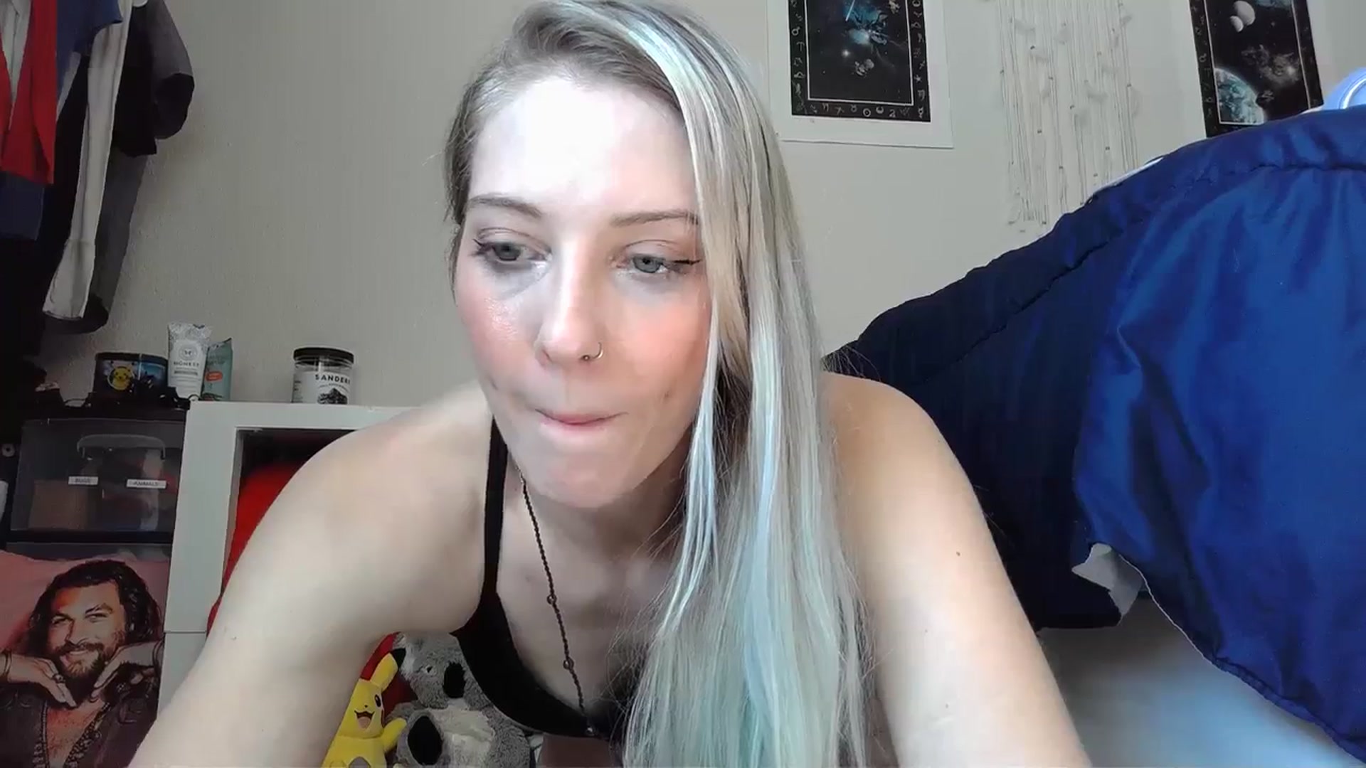 Gallery image thumbnail from Leeleigh1's myfreecams stream on, 03/13/2024, 23:52 image 3 of 20