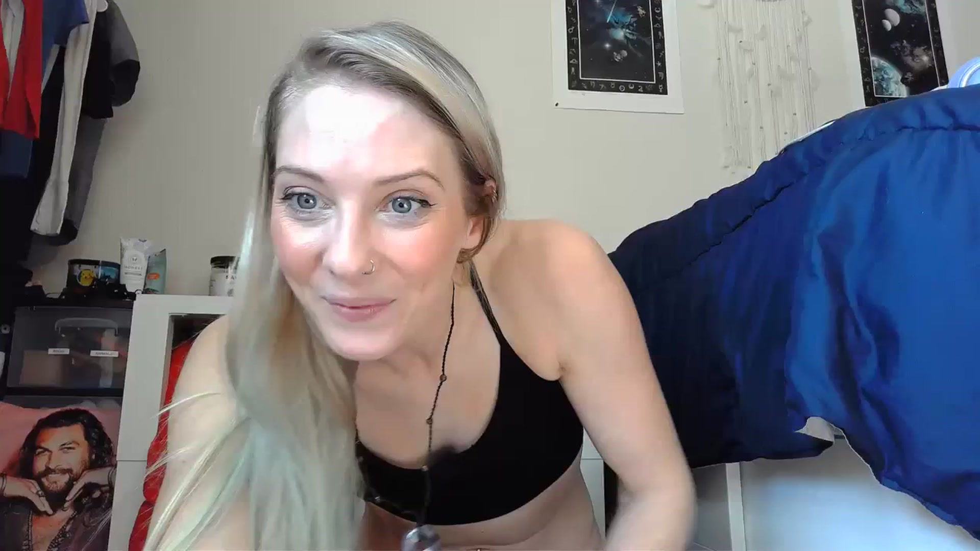Gallery image thumbnail from Leeleigh1's myfreecams stream on, 03/13/2024, 23:52 image 2 of 20