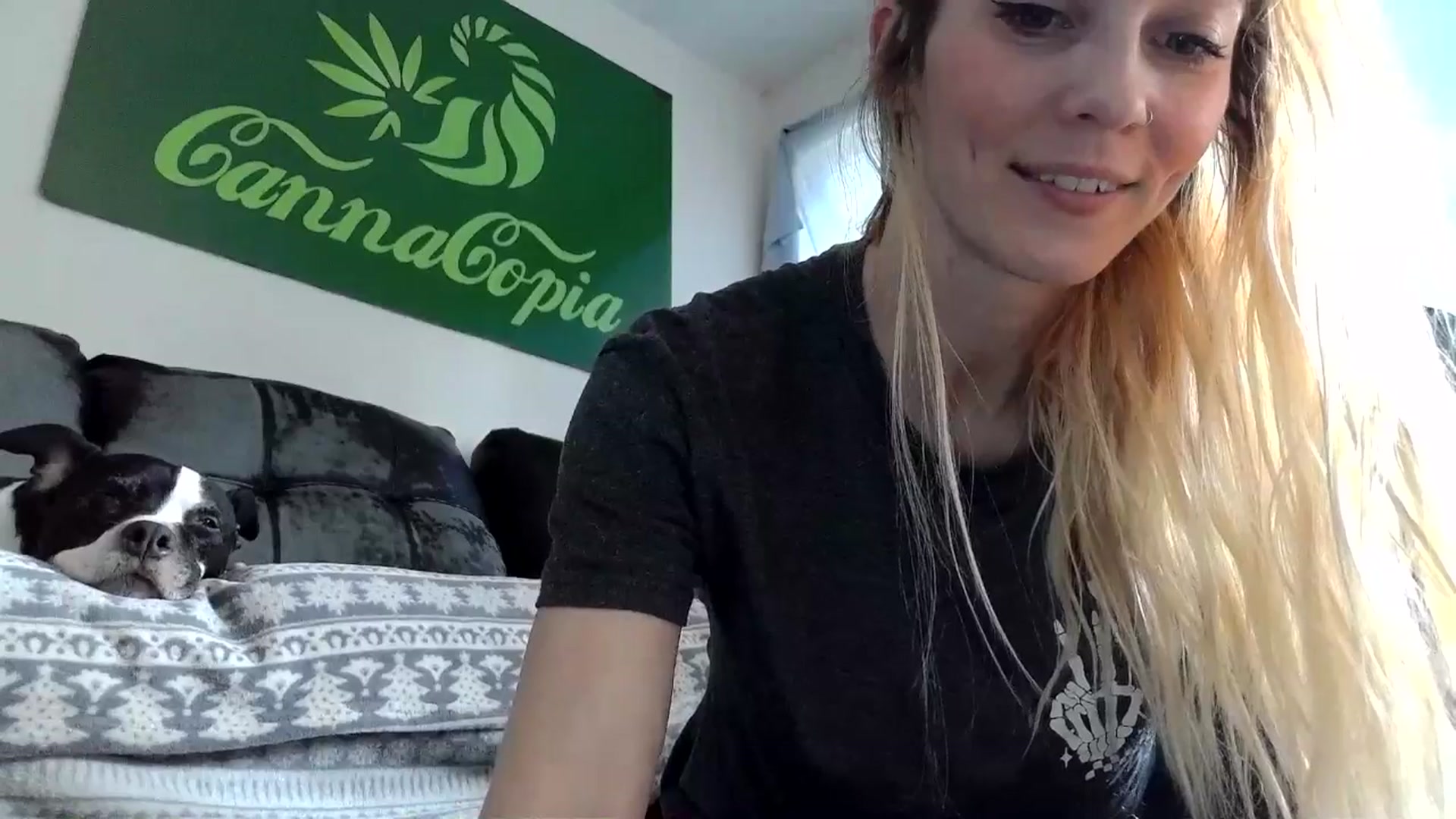 Gallery image thumbnail from Leeleigh1's myfreecams stream on, 05/17/2025, 17:34 image 11 of 20
