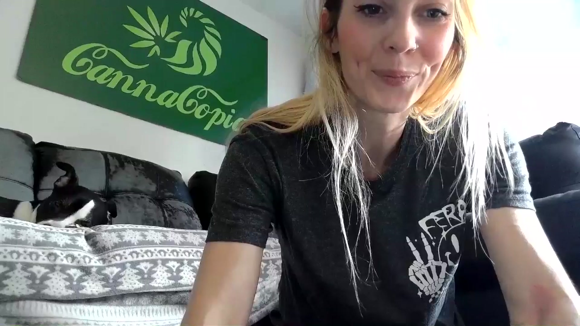 Gallery image thumbnail from Leeleigh1's myfreecams stream on, 05/17/2025, 17:34 image 12 of 20