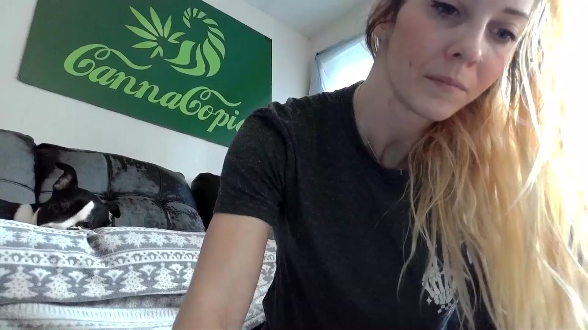 Gallery image thumbnail from Leeleigh1's myfreecams stream on, 05/17/2025, 17:34 image 13 of 20