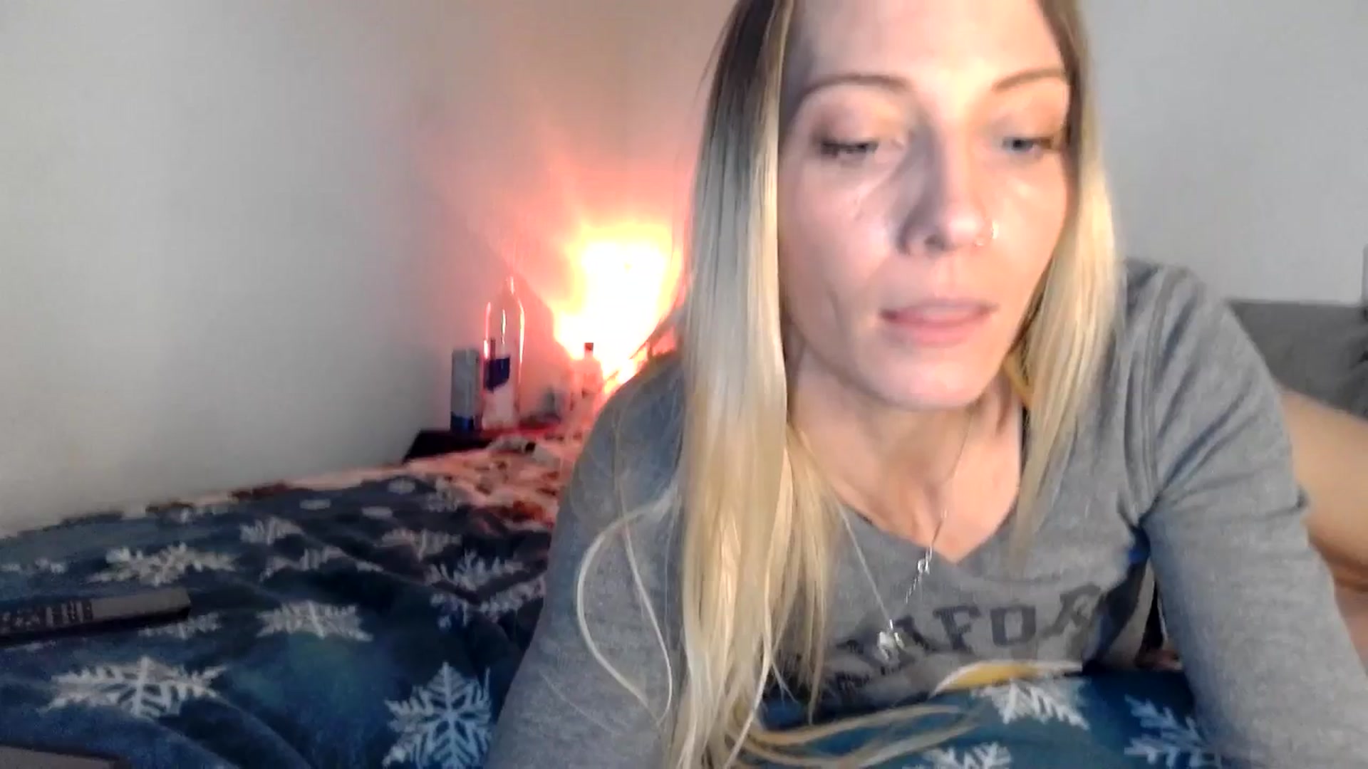 Gallery image thumbnail from Leeleigh1's myfreecams stream on, 10/17/2025, 02:14 image 9 of 20