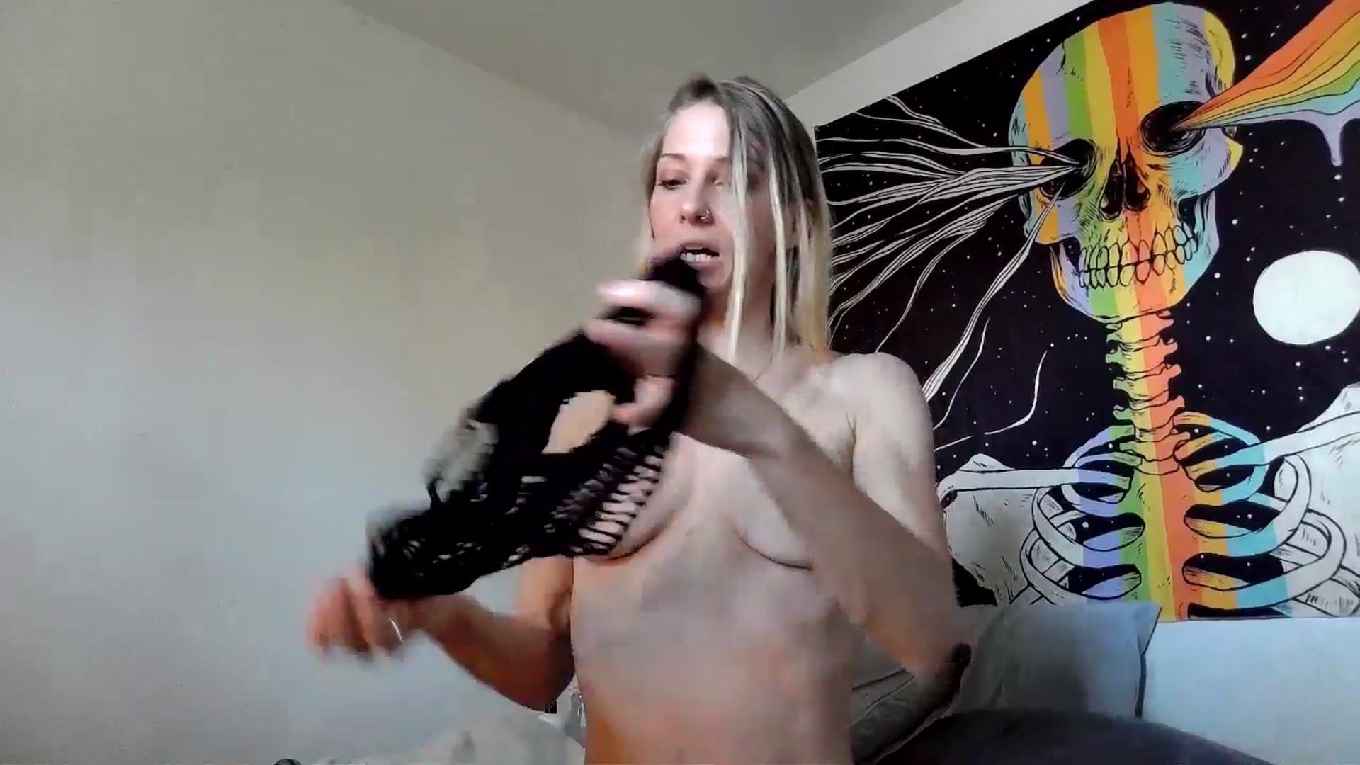 Gallery image thumbnail from Leeleigh1's myfreecams stream on, 11/06/2025, 20:10 image 4 of 20