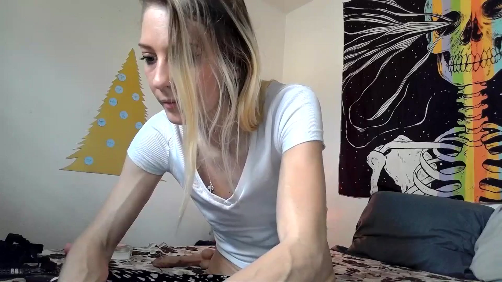 Gallery image thumbnail from Leeleigh1's myfreecams stream on, 11/13/2025, 18:57 image 14 of 20