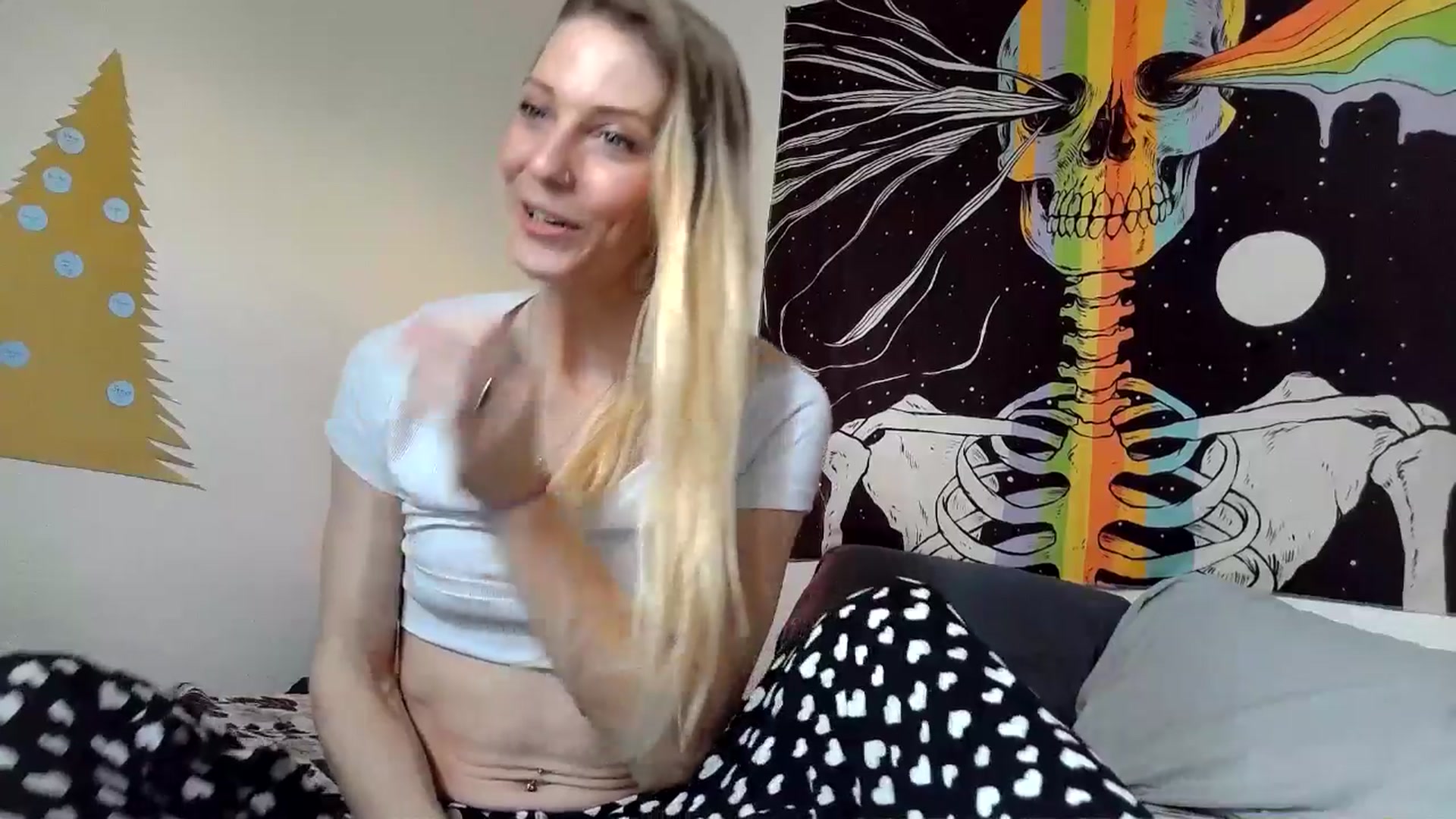 Gallery image thumbnail from Leeleigh1's myfreecams stream on, 11/13/2025, 18:57 image 15 of 20