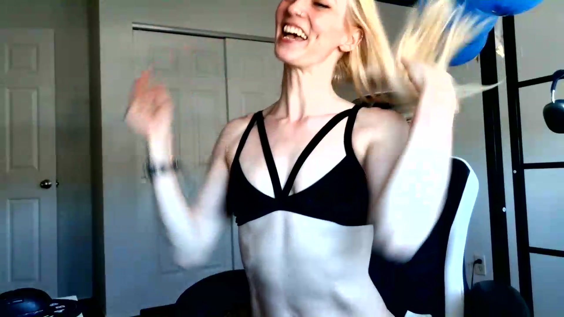 Gallery image thumbnail from Leeleigh1's myfreecams stream on, 07/04/2026, 20:10 image 13 of 20