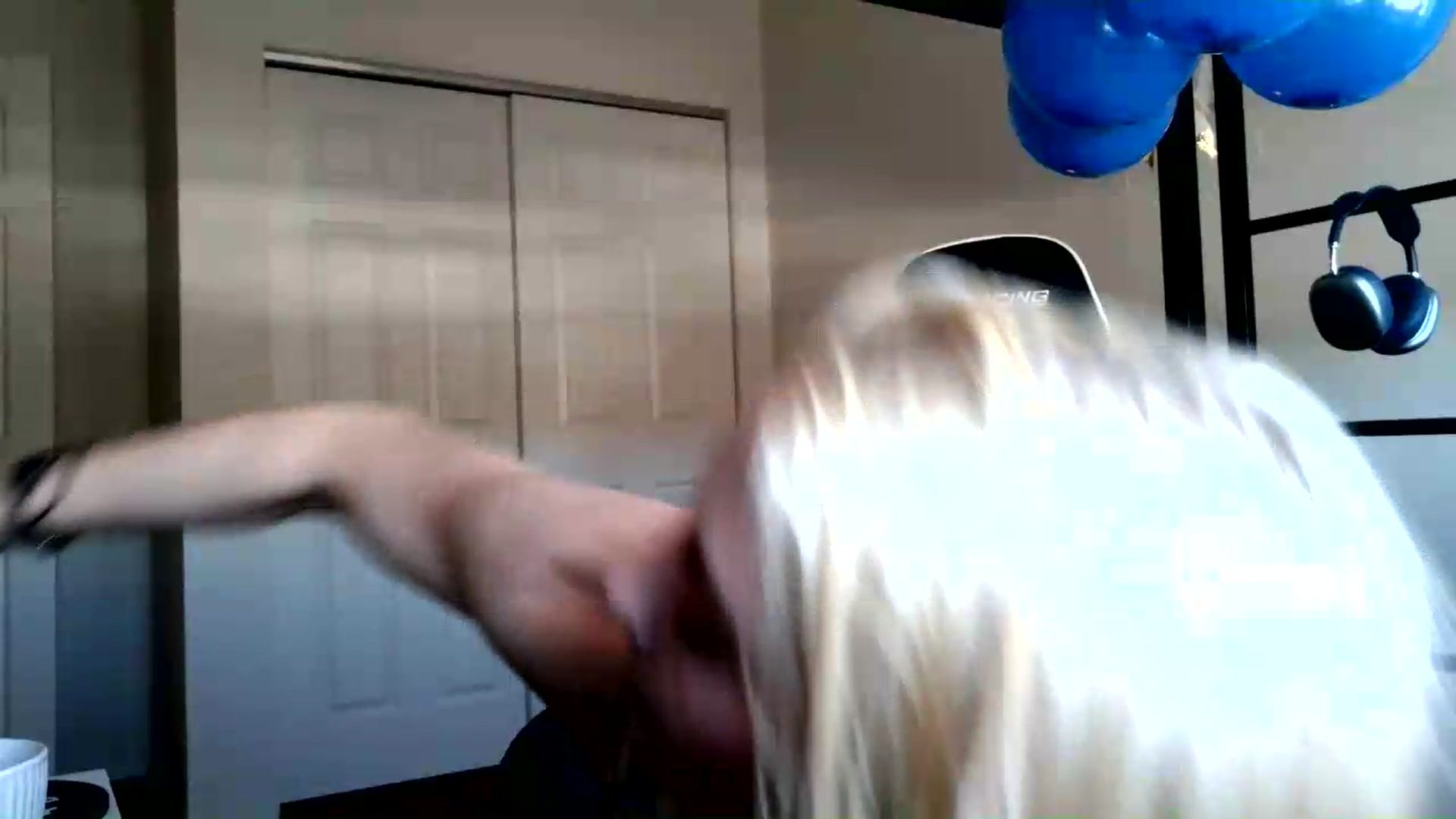 Gallery image thumbnail from Leeleigh1's myfreecams stream on, 07/04/2026, 20:10 image 18 of 20