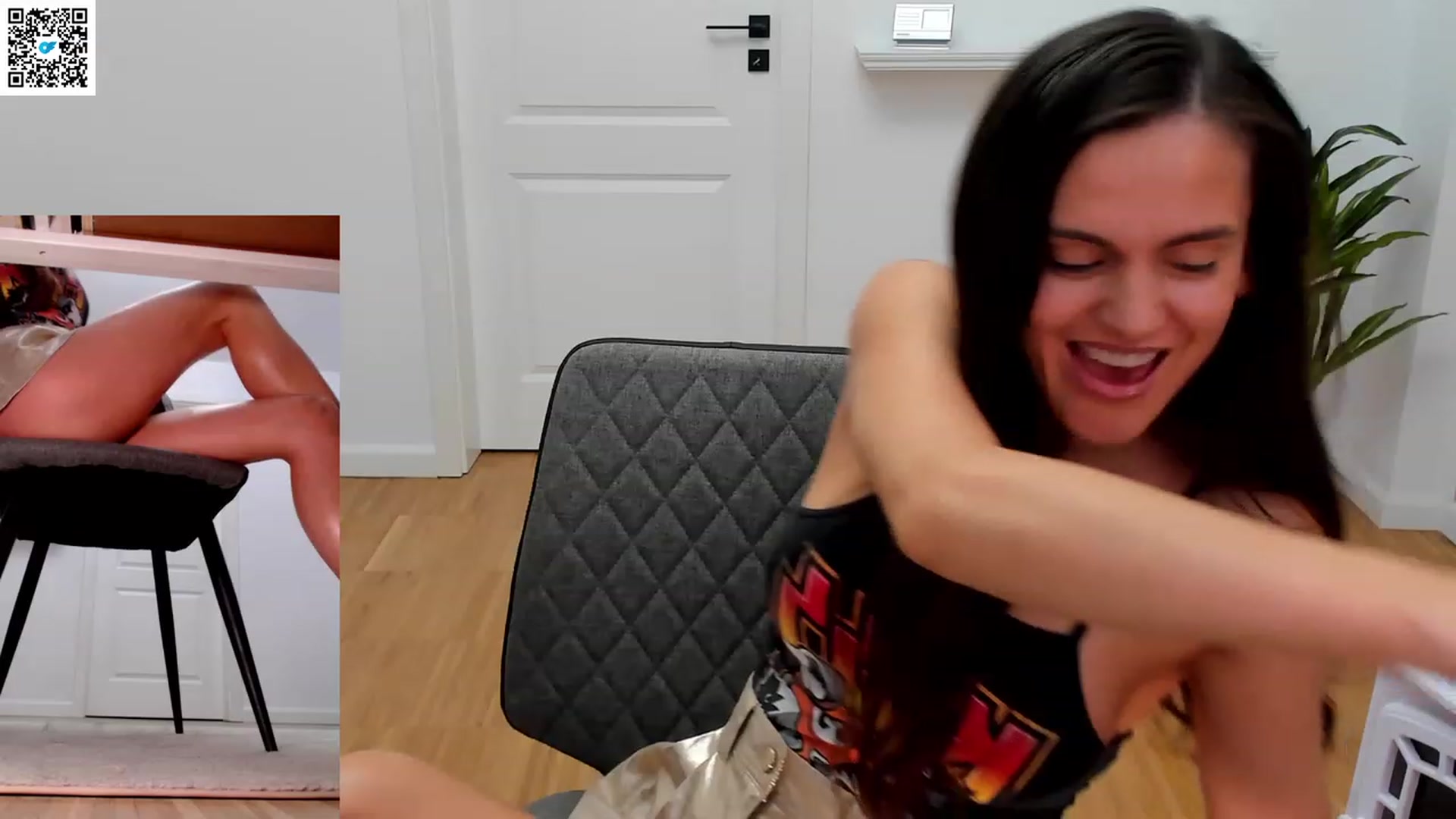 Gallery image thumbnail from LegswAttitude's myfreecams stream on, 04/29/2023, 21:17 image 4 of 20