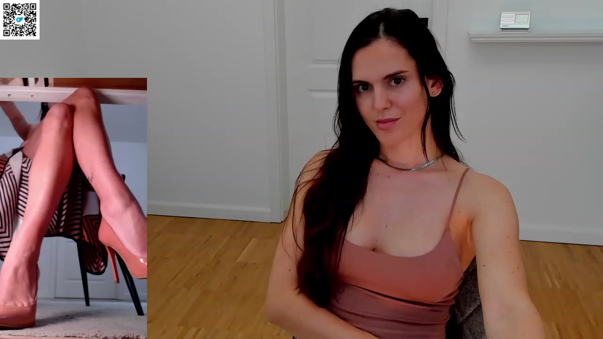 Gallery image thumbnail from LegswAttitude's myfreecams stream on, 05/11/2023, 09:44 image 18 of 20