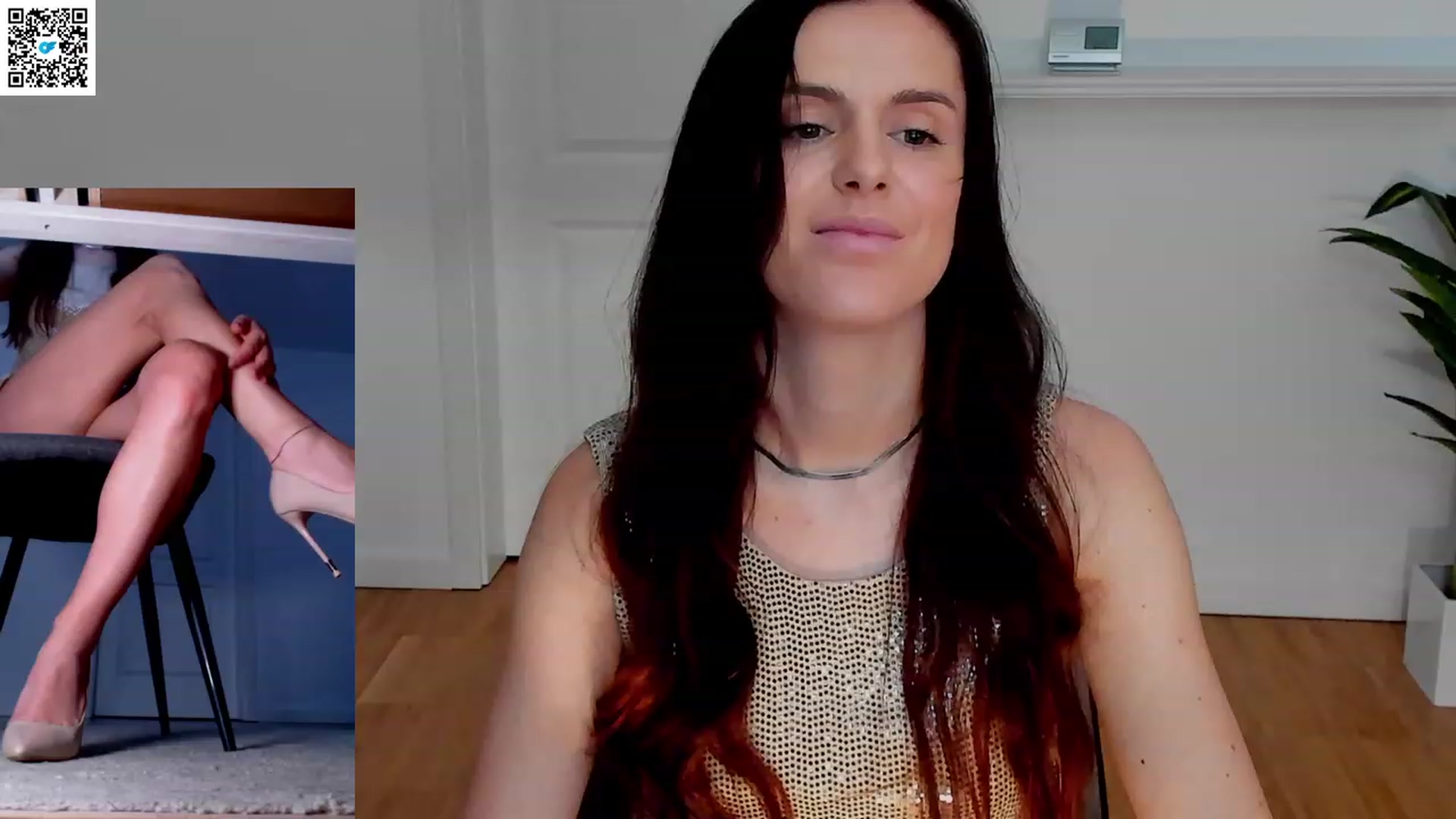 Gallery image thumbnail from LegswAttitude's myfreecams stream on, 05/13/2023, 19:23 image 6 of 20