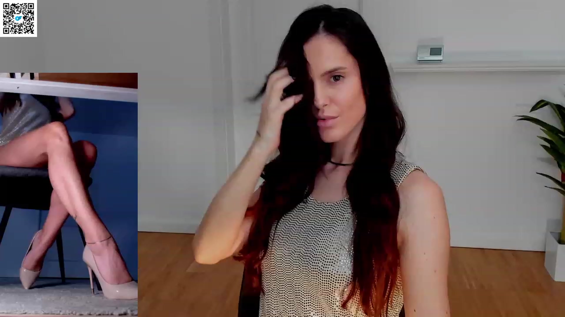 Gallery image thumbnail from LegswAttitude's myfreecams stream on, 05/13/2023, 19:23 image 19 of 20