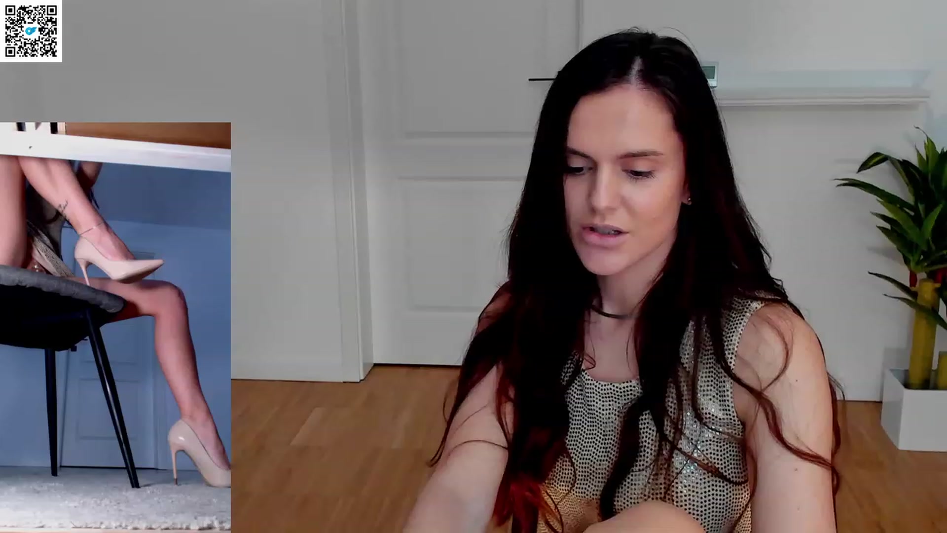 Gallery image thumbnail from LegswAttitude's myfreecams stream on, 05/13/2023, 19:23 image 13 of 20