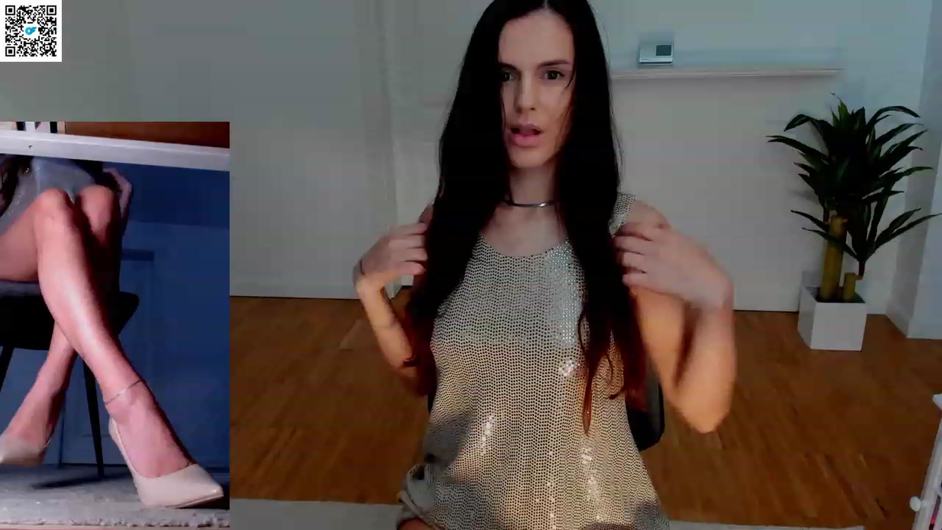 Gallery image thumbnail from LegswAttitude's myfreecams stream on, 05/13/2023, 19:23 image 8 of 20