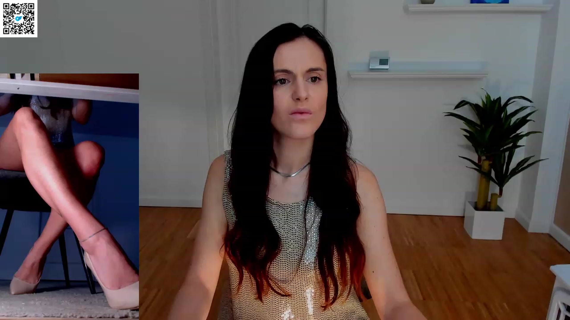 Gallery image thumbnail from LegswAttitude's myfreecams stream on, 05/13/2023, 19:23 image 5 of 20