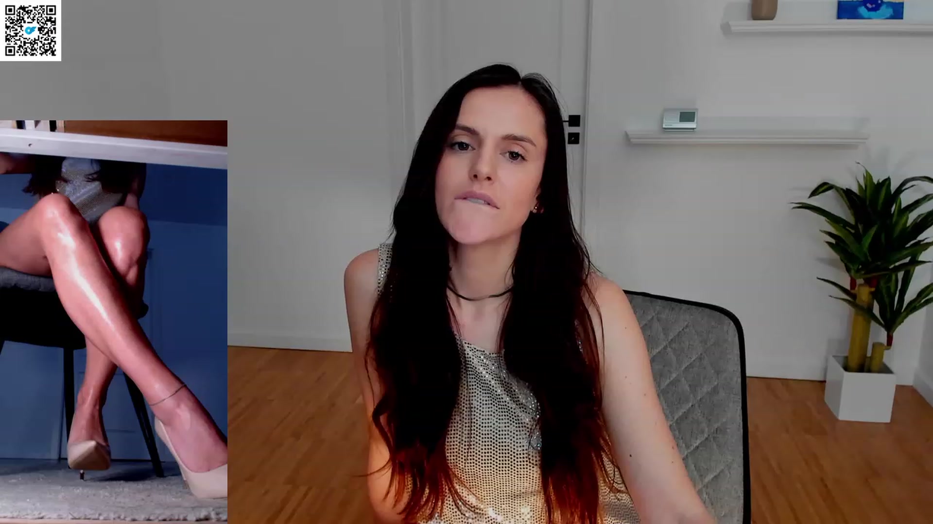 Gallery image thumbnail from LegswAttitude's myfreecams stream on, 05/13/2023, 20:58 image 10 of 20