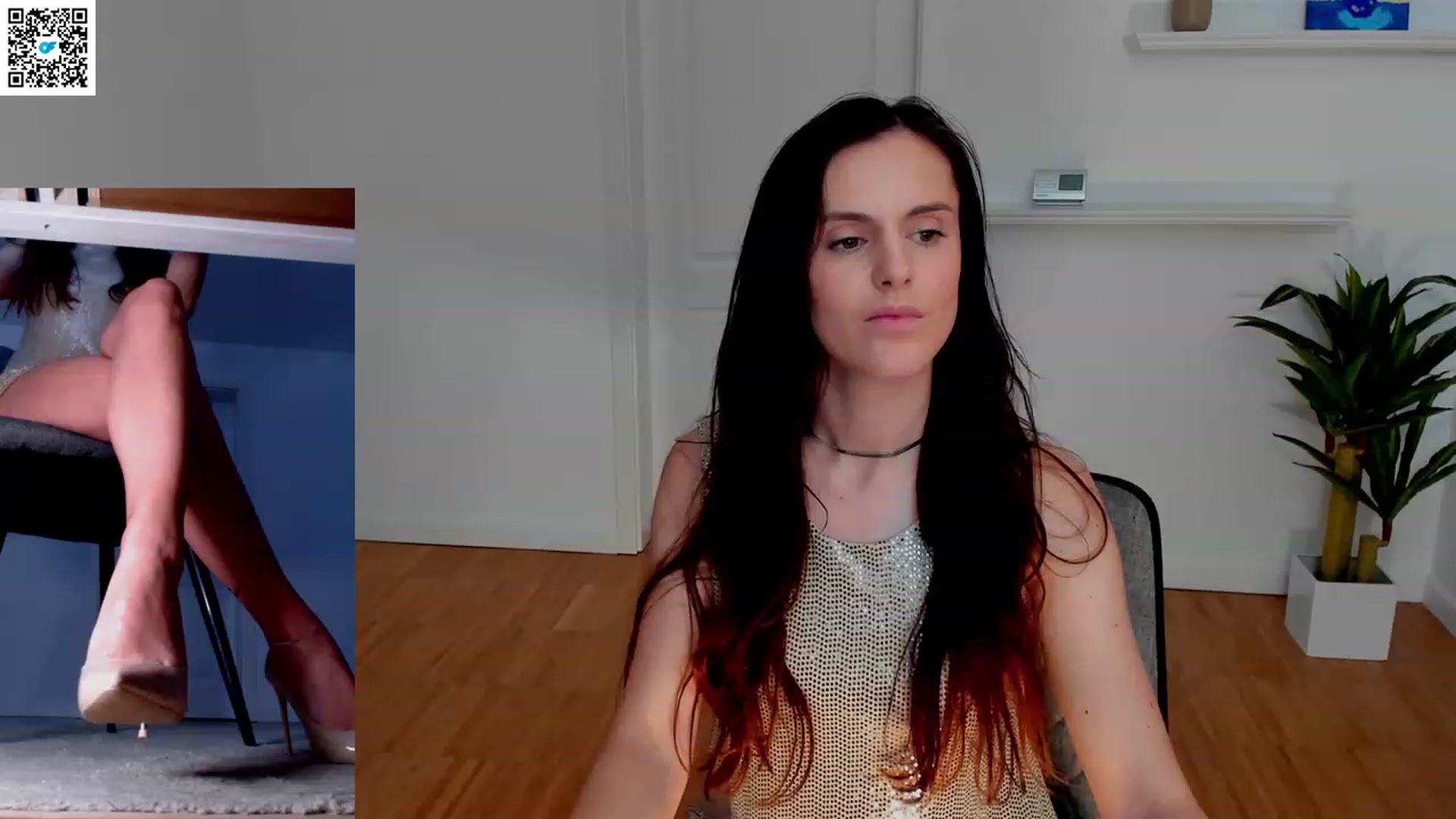 Gallery image thumbnail from LegswAttitude's myfreecams stream on, 05/13/2023, 20:58 image 8 of 20
