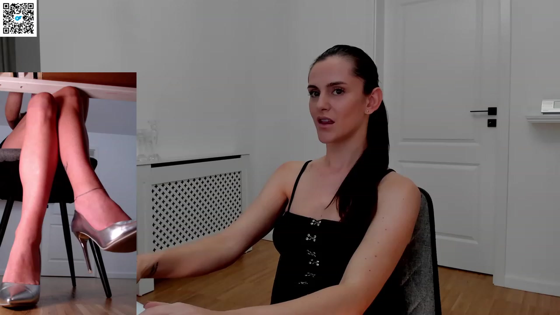 Gallery image thumbnail from LegswAttitude's myfreecams stream on, 05/21/2023, 17:52 image 10 of 20