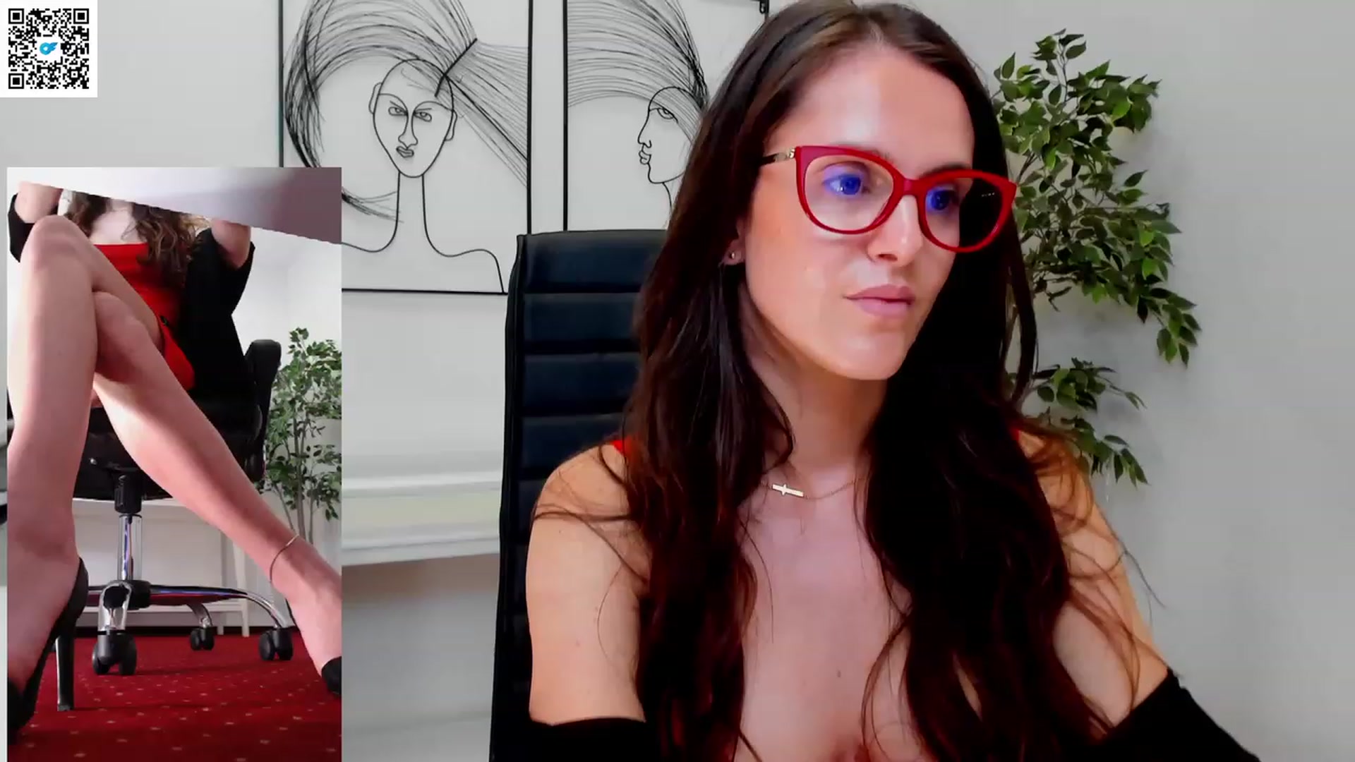 Gallery image thumbnail from LegswAttitude's myfreecams stream on, 05/23/2023, 12:52 image 6 of 20