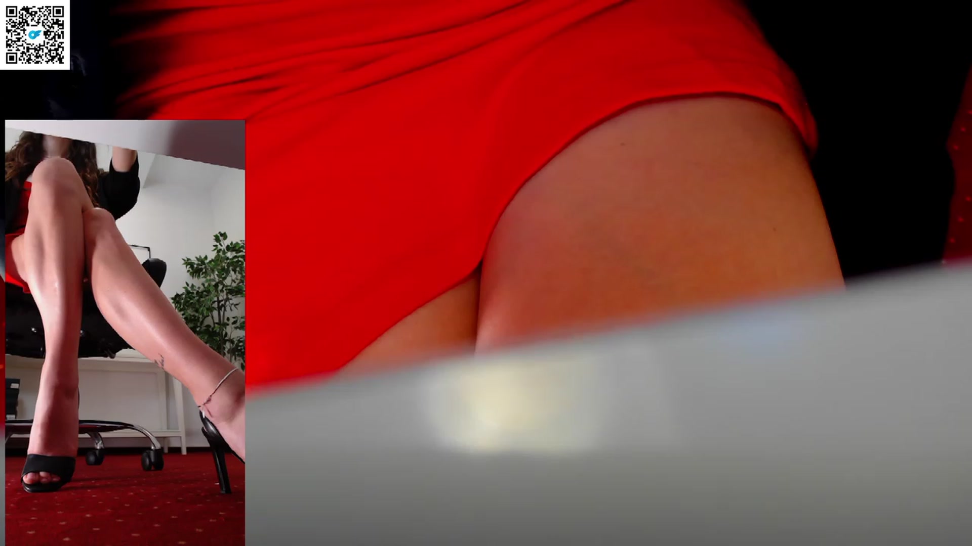 Gallery image thumbnail from LegswAttitude's myfreecams stream on, 05/23/2023, 12:52 image 18 of 20
