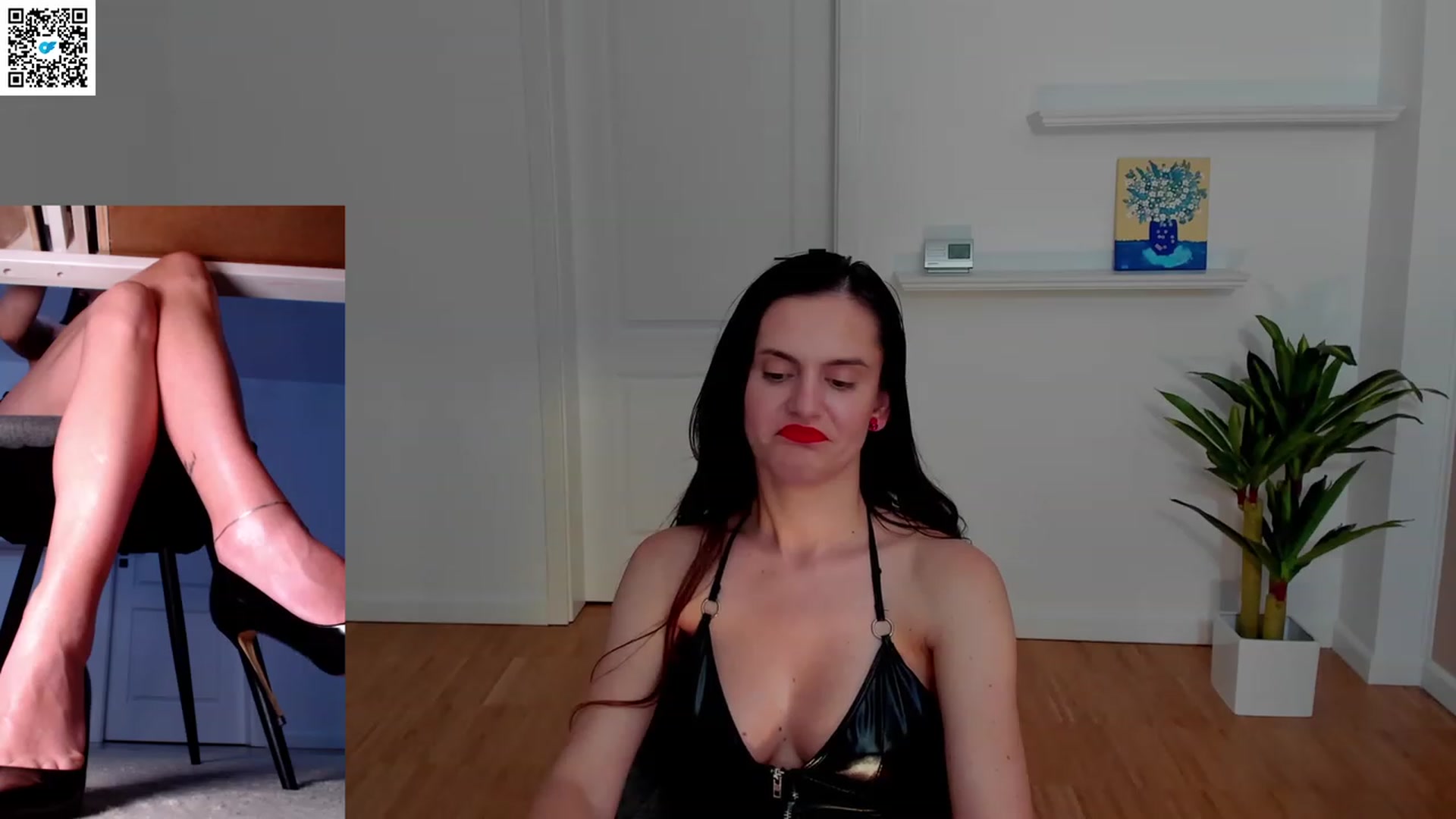 Gallery image thumbnail from LegswAttitude's myfreecams stream on, 06/10/2023, 20:54 image 18 of 20