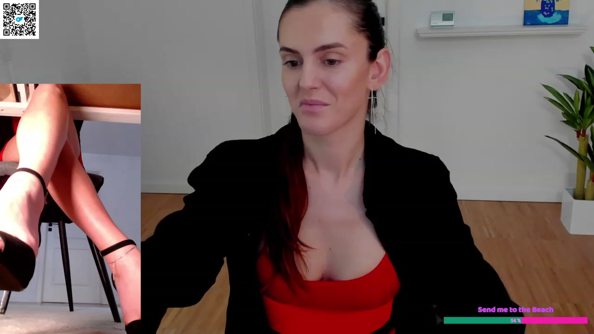 Gallery image thumbnail from LegswAttitude's myfreecams stream on, 06/15/2023, 10:03 image 2 of 20