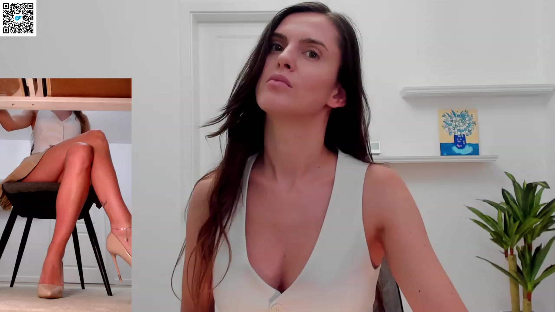 Gallery image thumbnail from LegswAttitude's myfreecams stream on, 06/20/2023, 13:02 image 1 of 20