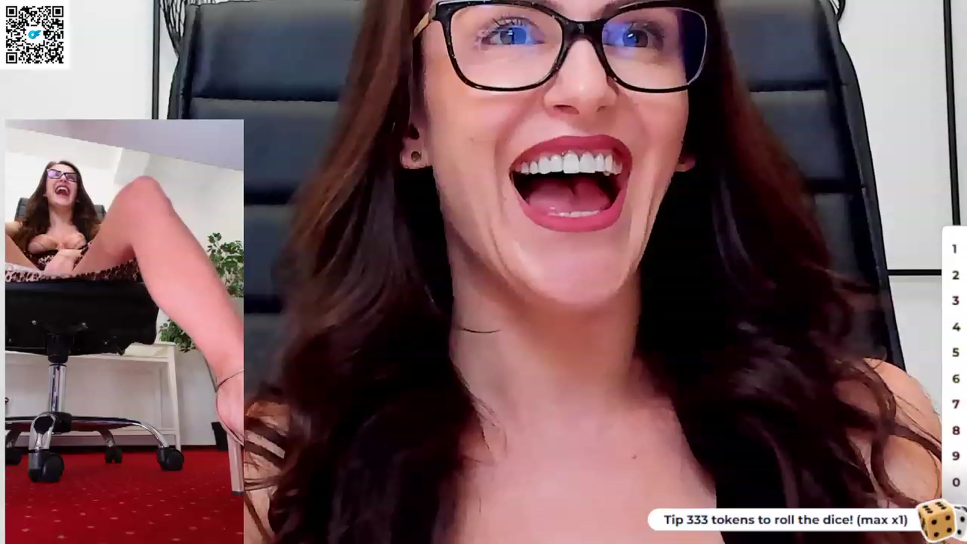 Gallery image thumbnail from LegswAttitude's myfreecams stream on, 06/26/2023, 12:02 image 13 of 20