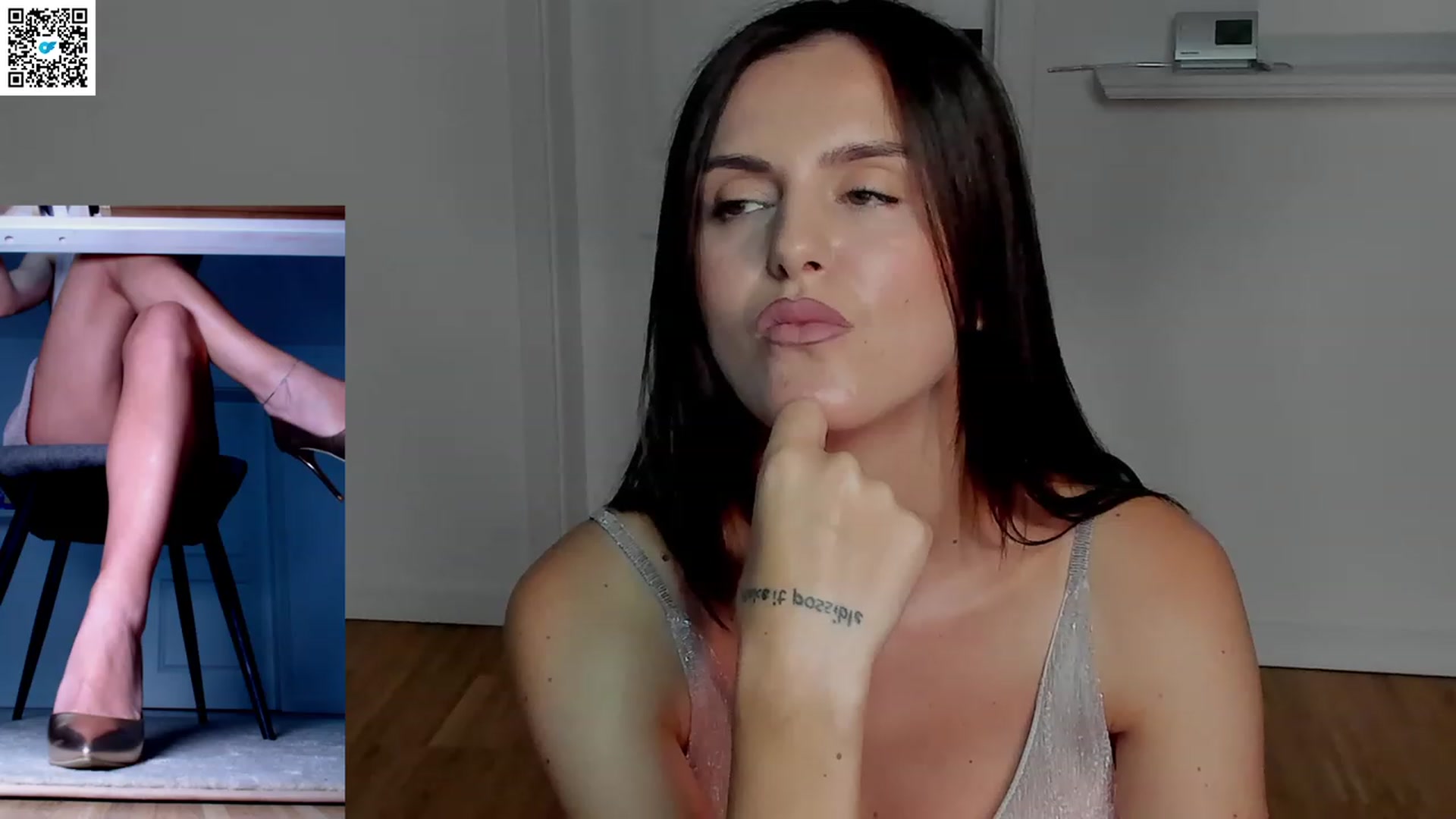 Gallery image thumbnail from LegswAttitude's myfreecams stream on, 07/08/2023, 18:22 image 13 of 20