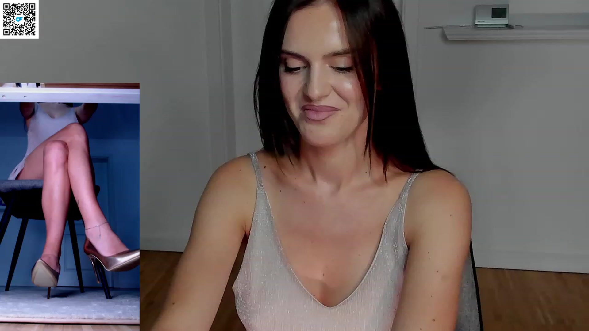Gallery image thumbnail from LegswAttitude's myfreecams stream on, 07/08/2023, 18:22 image 10 of 20