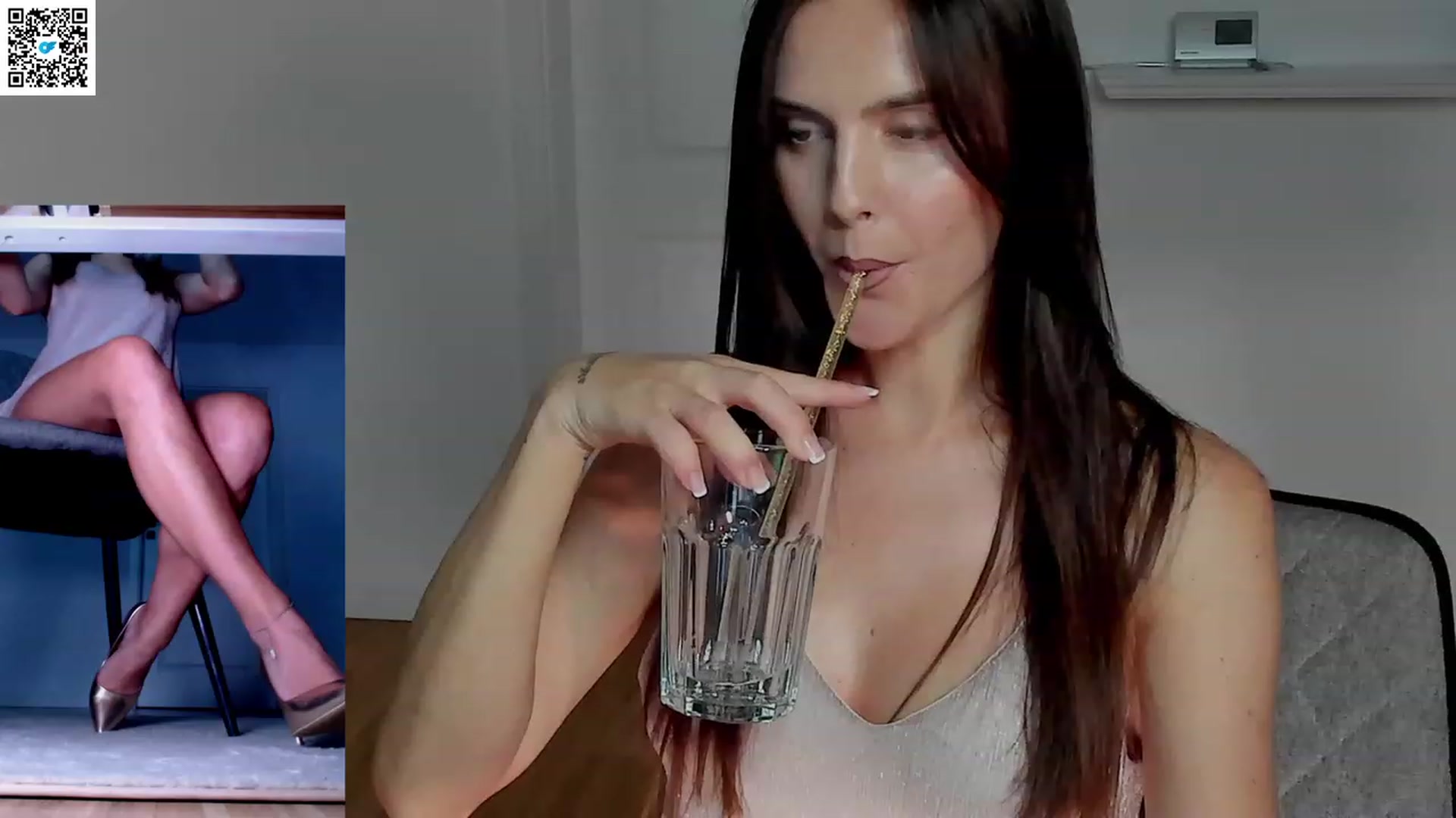 Gallery image thumbnail from LegswAttitude's myfreecams stream on, 07/08/2023, 18:22 image 9 of 20