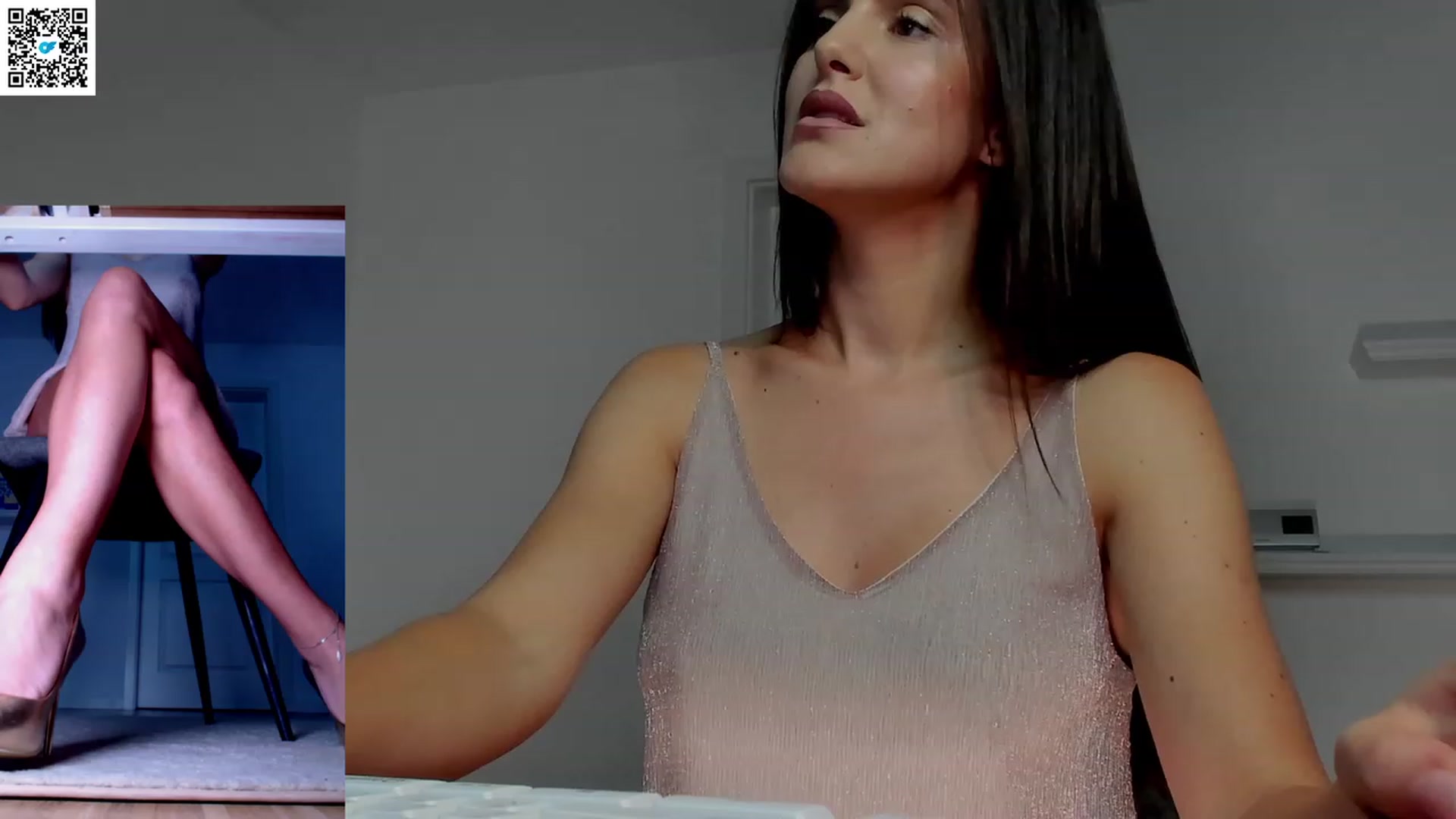Gallery image thumbnail from LegswAttitude's myfreecams stream on, 07/08/2023, 19:56 image 2 of 20