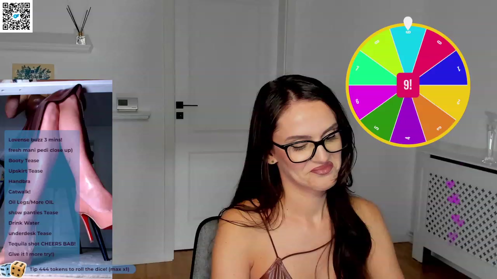 Gallery image thumbnail from LegswAttitude's myfreecams stream on, 07/28/2023, 21:25 image 6 of 20