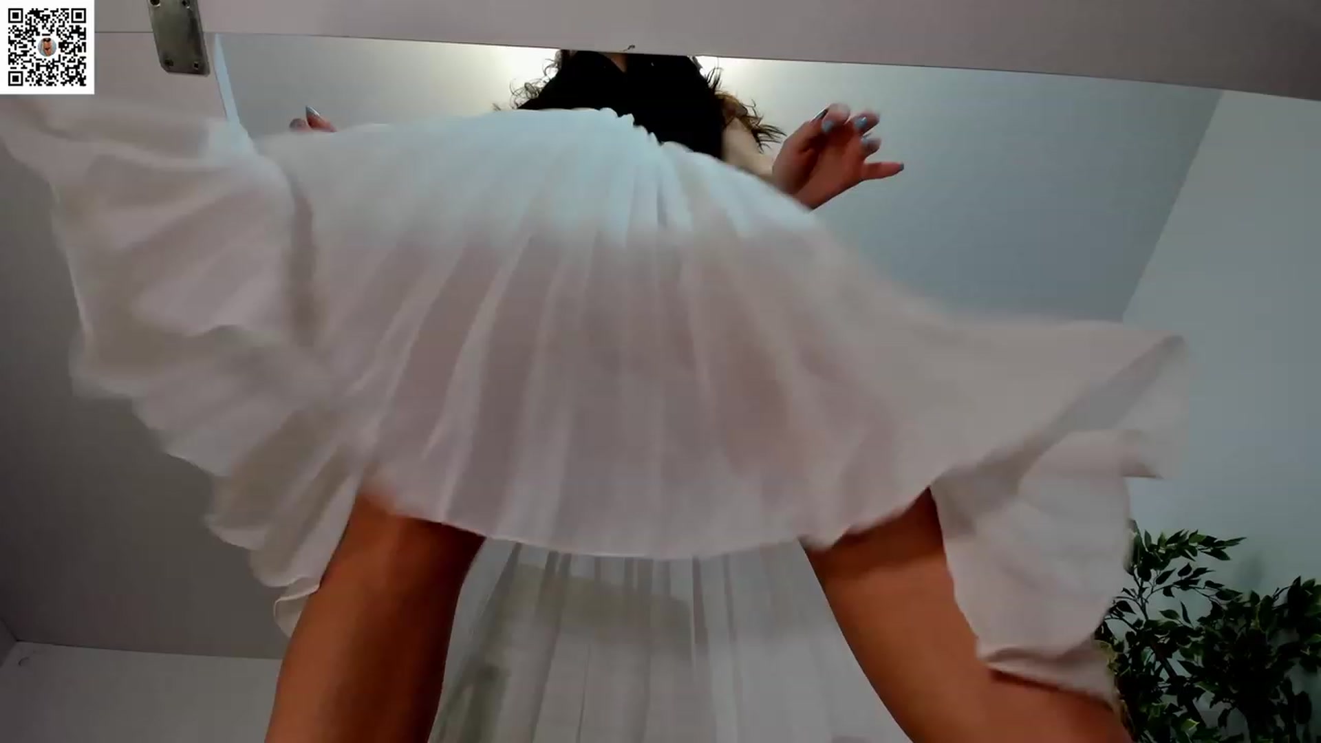 Gallery image thumbnail from LegswAttitude's myfreecams stream on, 08/22/2023, 13:09 image 15 of 20