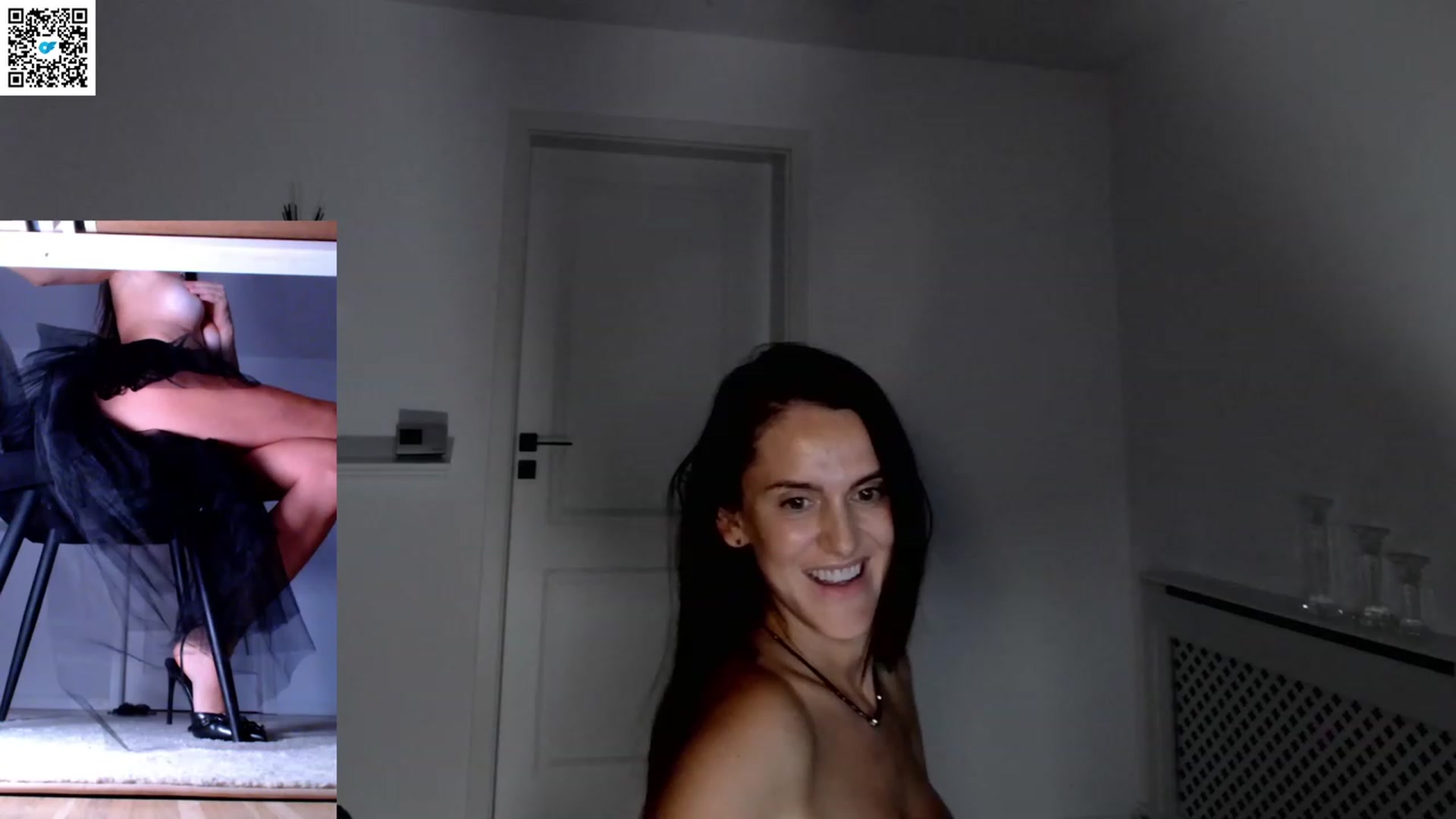 Gallery image thumbnail from LegswAttitude's myfreecams stream on, 09/12/2023, 18:54 image 15 of 20