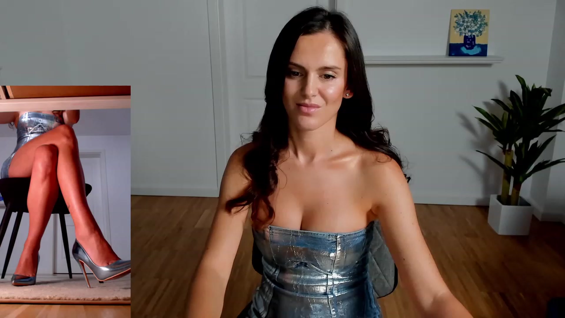 Gallery image thumbnail from LegswAttitude's myfreecams stream on, 10/07/2023, 17:04 image 12 of 20