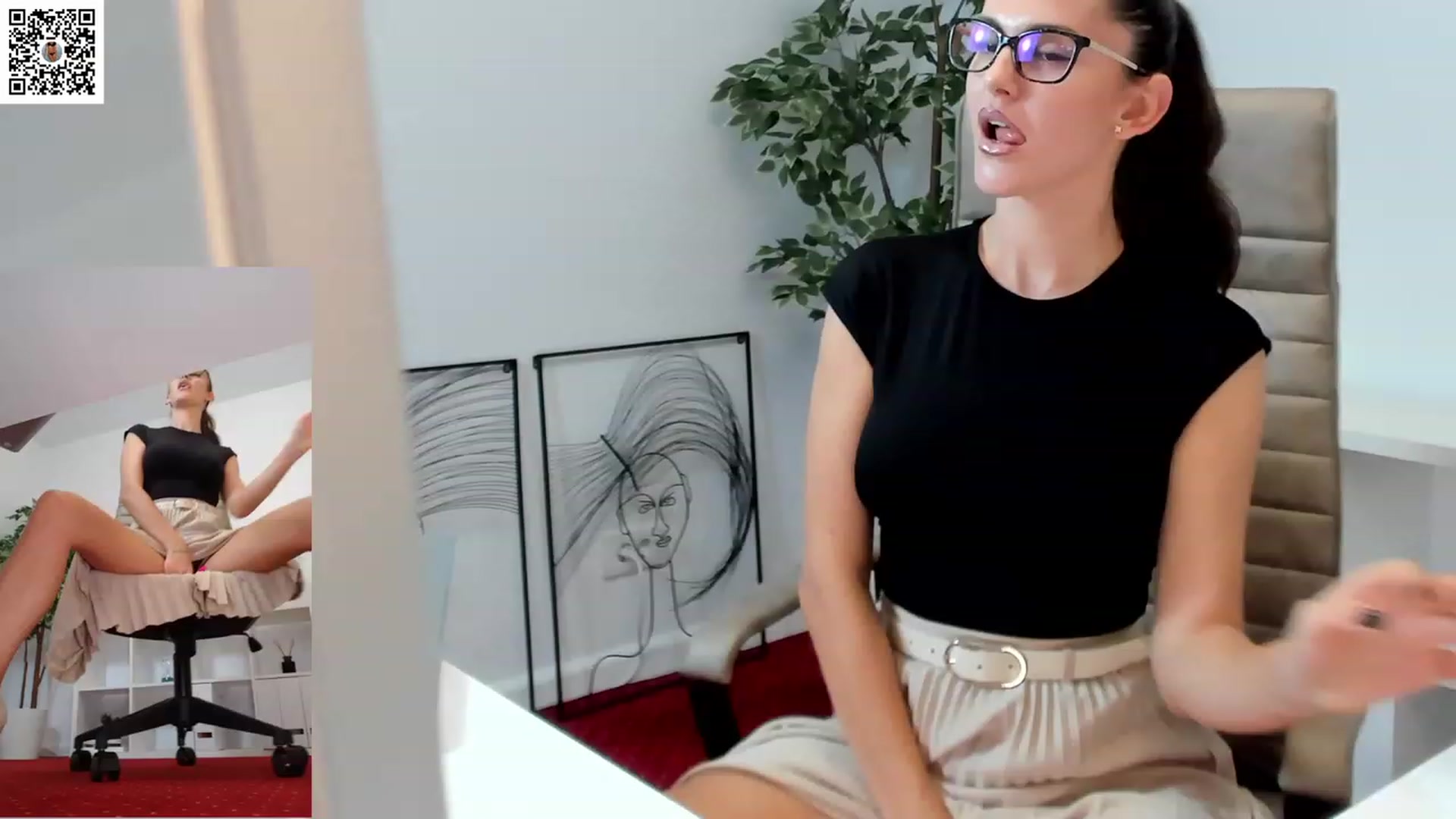 Gallery image thumbnail from LegswAttitude's myfreecams stream on, 10/25/2023, 08:28 image 19 of 20