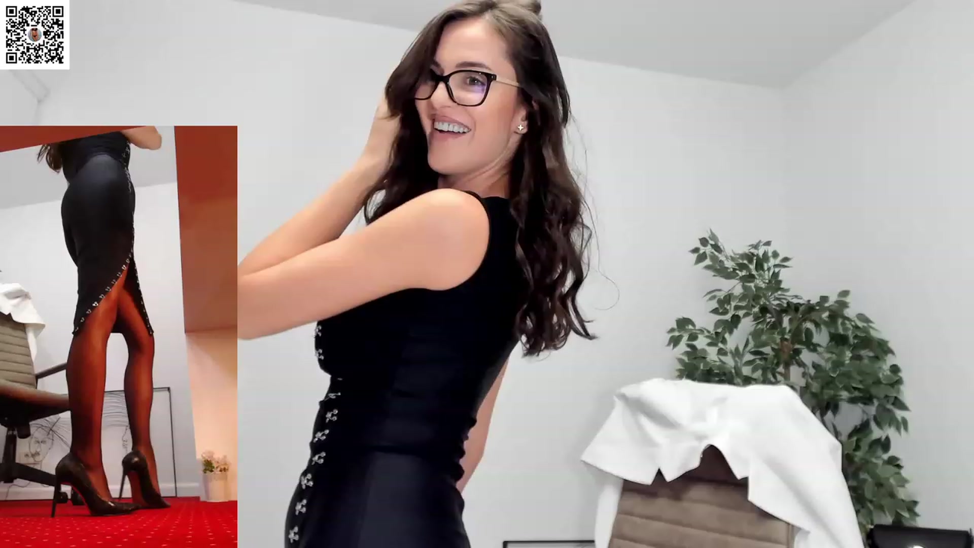Gallery image thumbnail from LegswAttitude's myfreecams stream on, 11/22/2023, 11:43 image 8 of 20