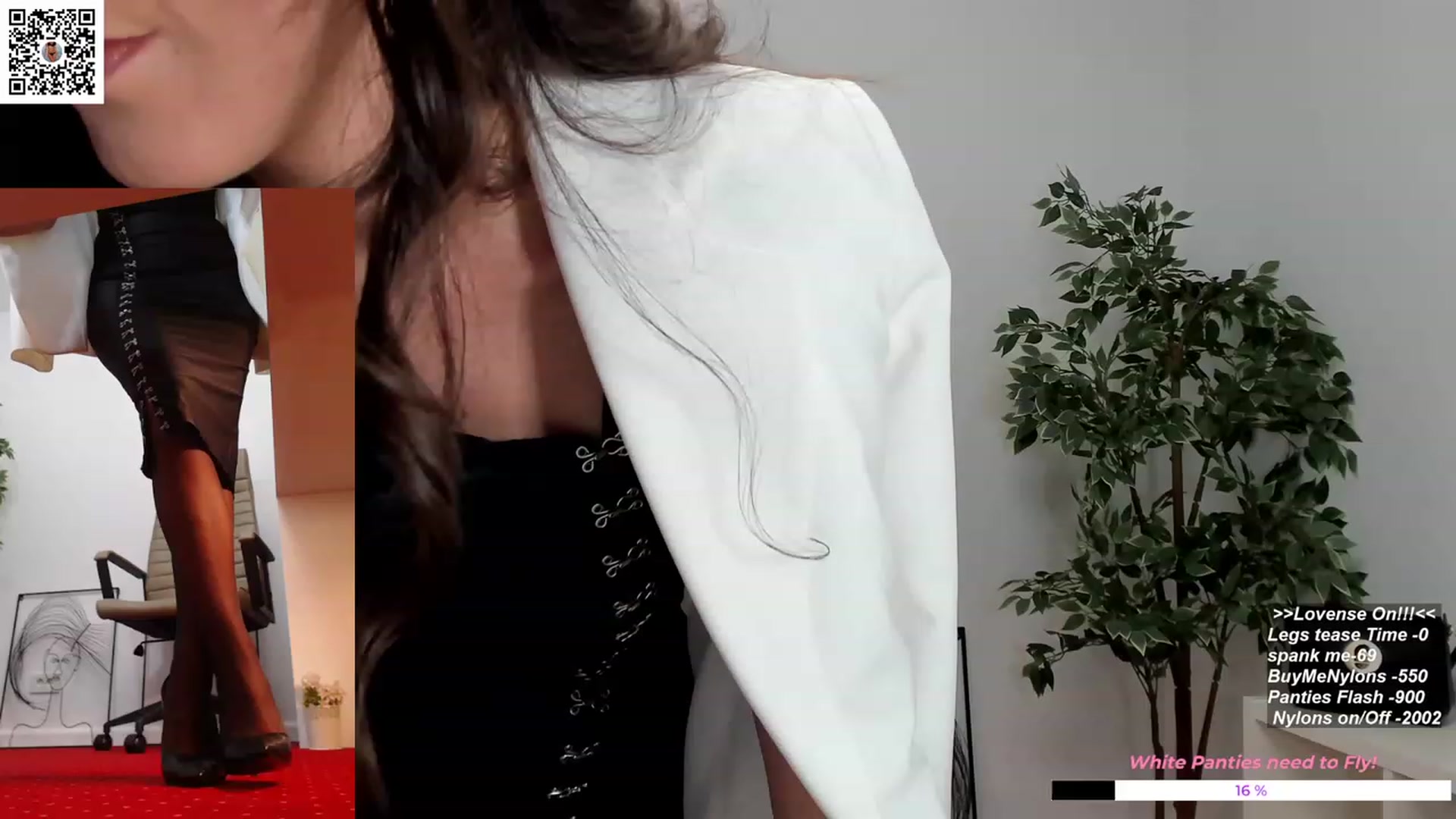 Gallery image thumbnail from LegswAttitude's myfreecams stream on, 11/22/2023, 12:20 image 7 of 20