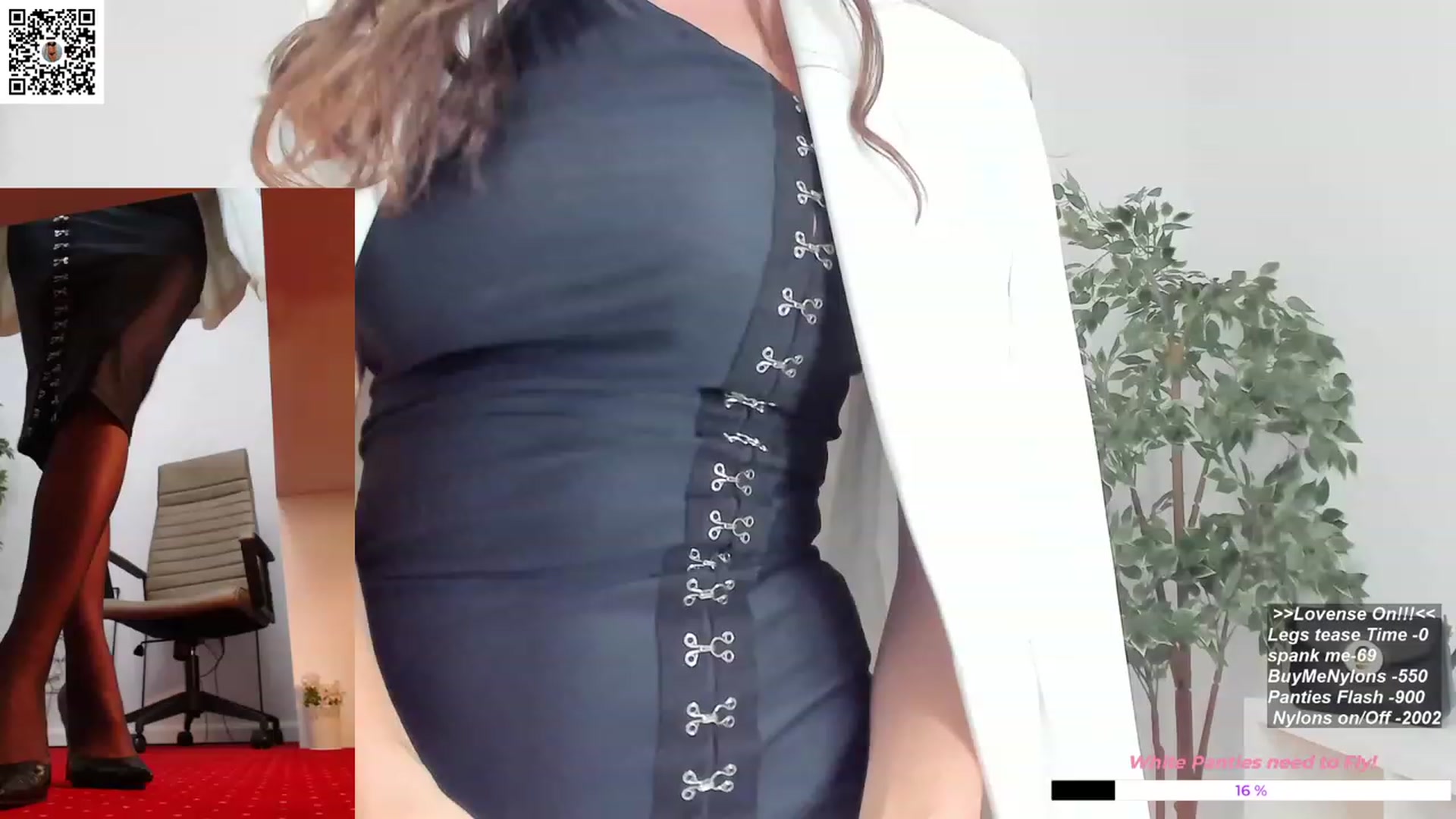 Gallery image thumbnail from LegswAttitude's myfreecams stream on, 11/22/2023, 12:20 image 4 of 20