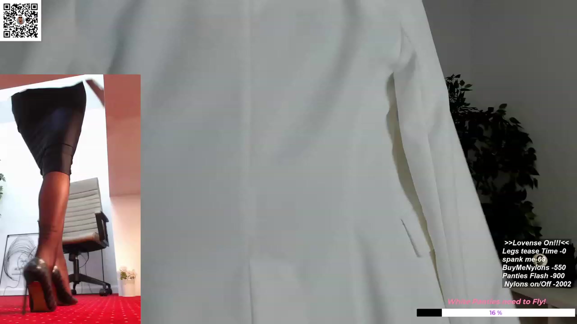 Gallery image thumbnail from LegswAttitude's myfreecams stream on, 11/22/2023, 12:20 image 10 of 20