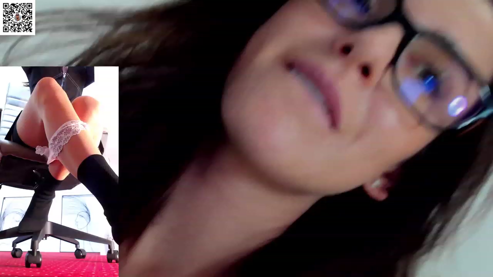 Gallery image thumbnail from LegswAttitude's myfreecams stream on, 12/11/2023, 10:28 image 18 of 20