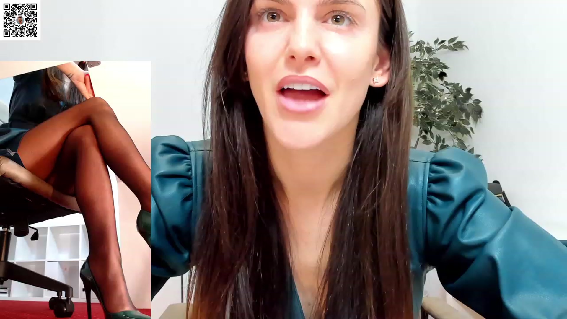 Gallery image thumbnail from LegswAttitude's myfreecams stream on, 12/19/2023, 08:42 image 2 of 20