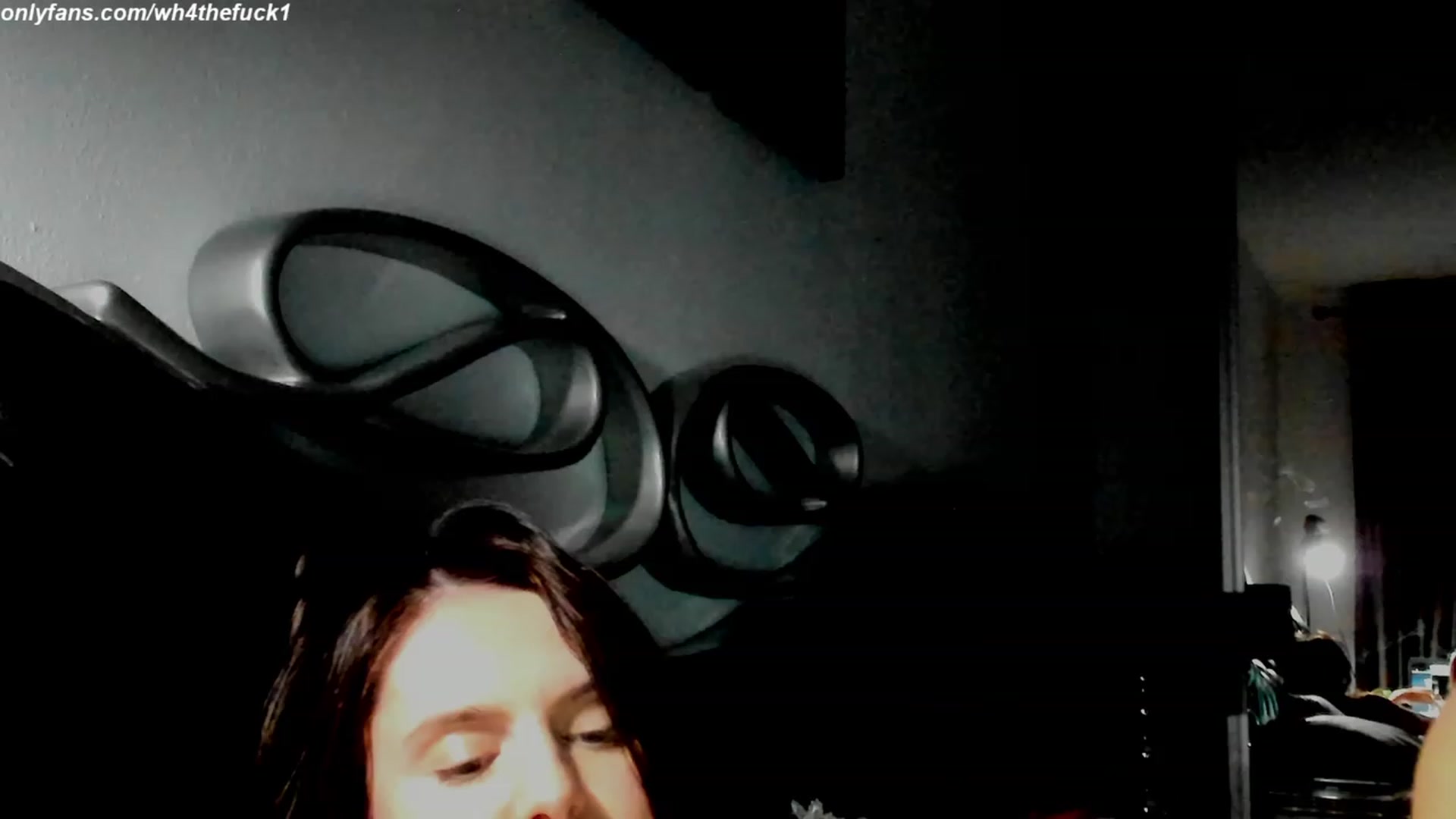 Gallery image thumbnail from LegswAttitude's myfreecams stream on, 12/24/2023, 15:59 image 19 of 20