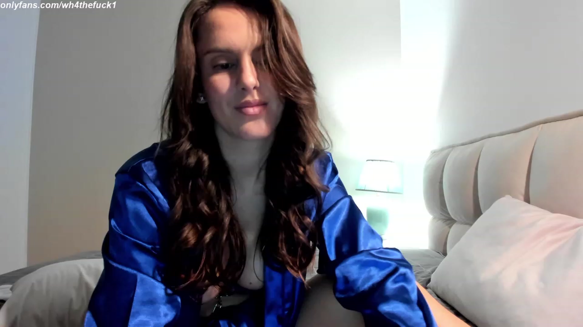Gallery image thumbnail from LegswAttitude's myfreecams stream on, 01/03/2024, 15:26 image 15 of 20