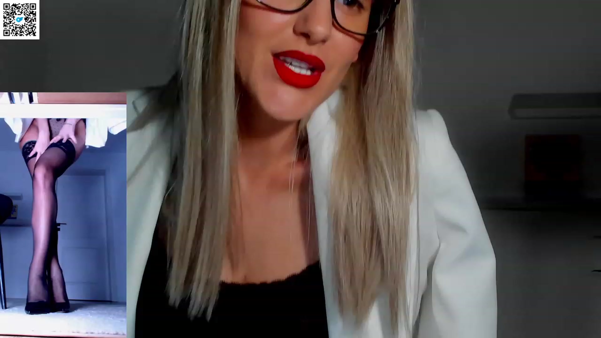 Gallery image thumbnail from LegswAttitude's myfreecams stream on, 01/06/2024, 18:29 image 9 of 20
