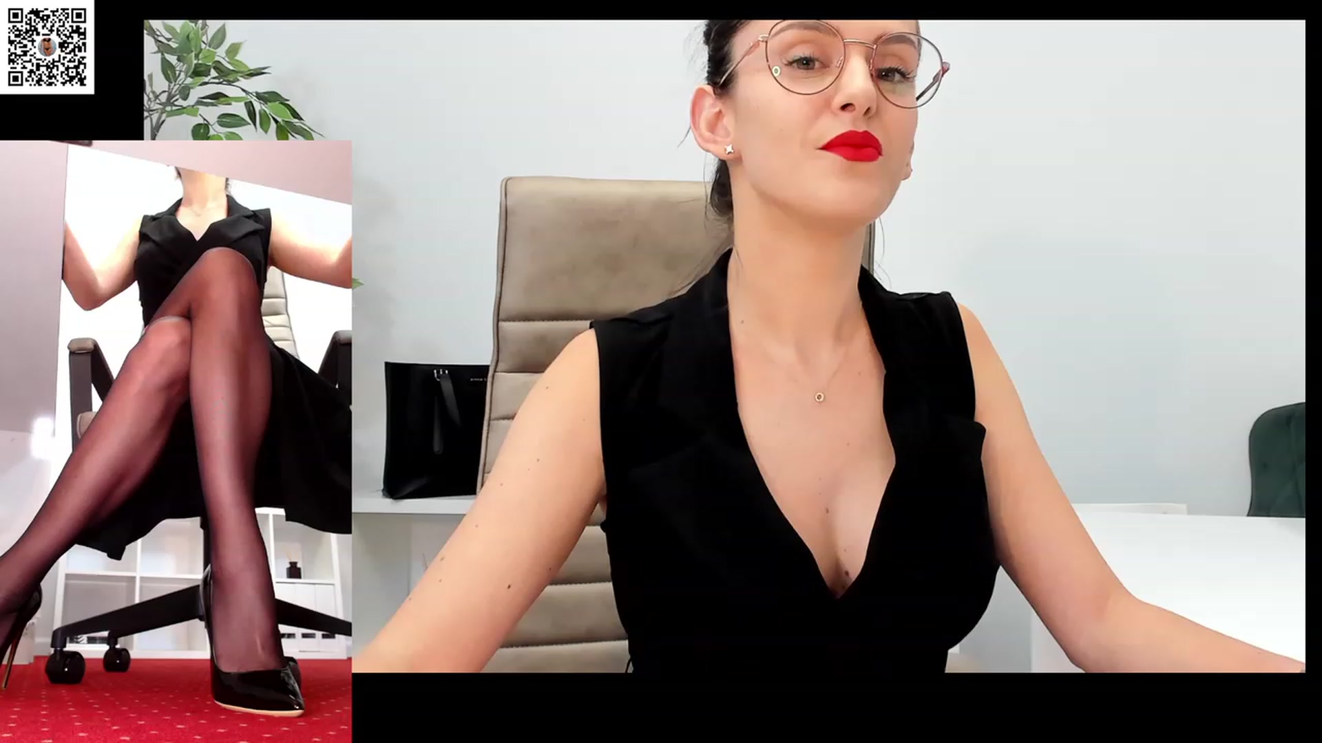 Gallery image thumbnail from LegswAttitude's myfreecams stream on, 01/26/2024, 14:10 image 10 of 20